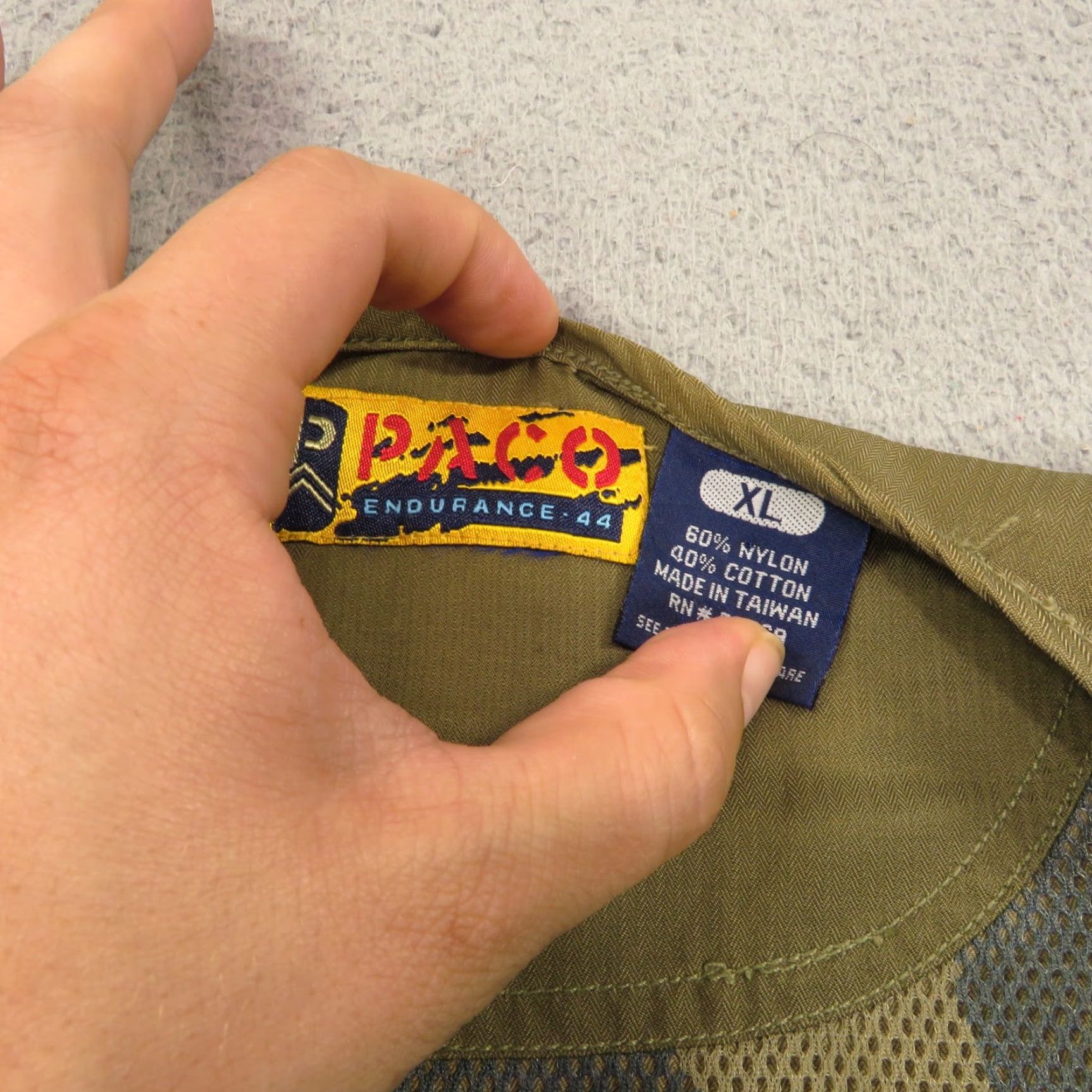 Vintage PACO VTG Vest XL Men Khaki Y2K Grunge Utility Safari Streetwear 2000s Camo Lined Vest Size US XL / EU 56 / 4 - 5 Thumbnail