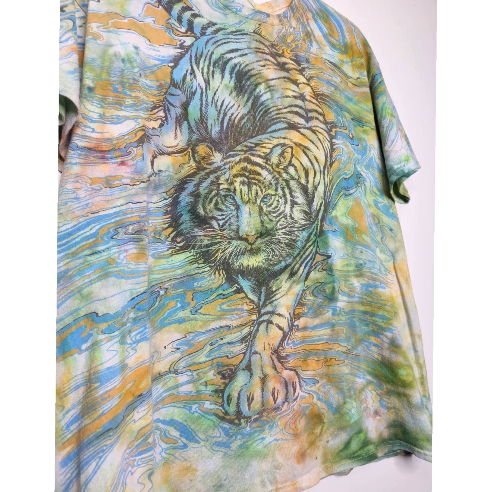 Liquid Blue Liquid Blue Tiger Tie Dye Shirt Large L Unisex Adults Blue 2017 Y2K Nature Earth Art Classic Size US L / EU 52-54 / 3 - 3 Thumbnail