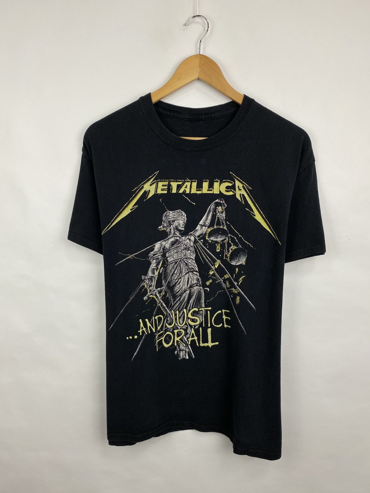 Metallica Vintage Y2K Metallica And Justice For All Rock Band T-Shirt Size US M / EU 48-50 / 2 - 3 Thumbnail