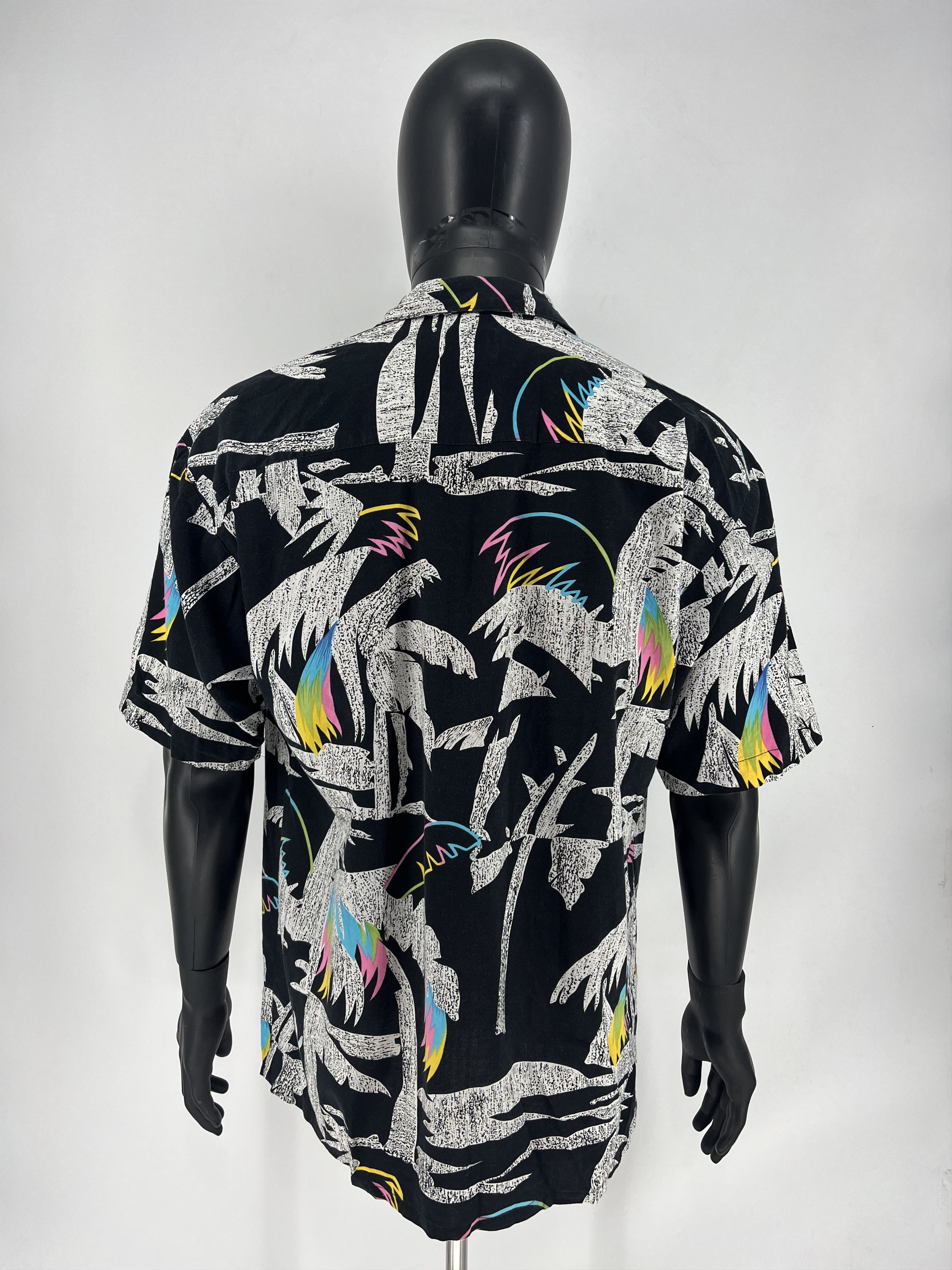 Vintage Vintage Y2K Art Streetwear Hawaiian Travis Scott style Size US L / EU 52-54 / 3 - 9 Thumbnail