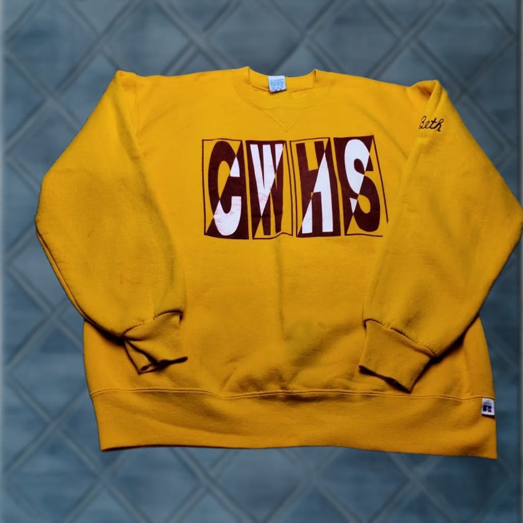 Russell Athletic VINTAGE Russell Athletic Sweatshirt XL Womens Yellow Crewneck Pullover USA Made Size XL / US 12-14 / IT 48-50 - 1 Thumbnail