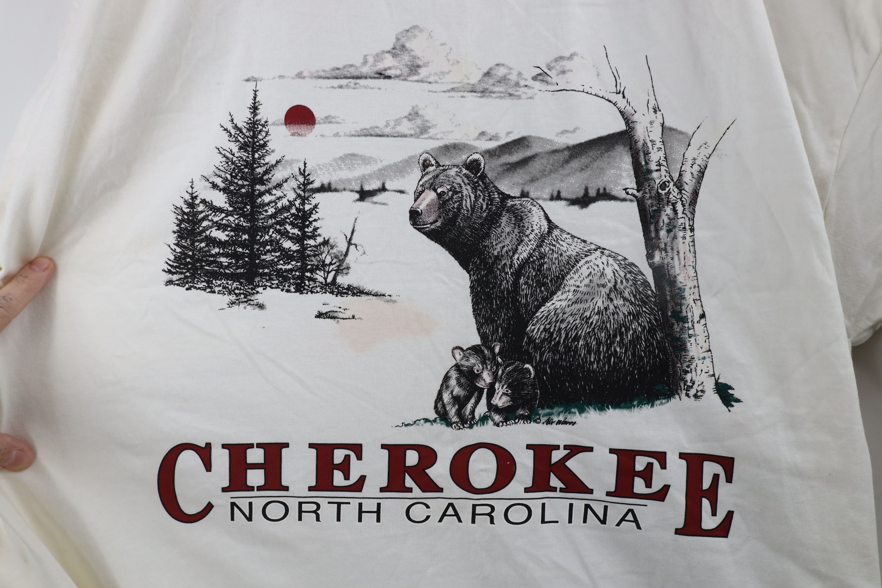 Vintage Vintage 90s Streetwear Cherokee North Carolina Bear T-Shirt Size US XXL / EU 58 / 5 - 4 Thumbnail