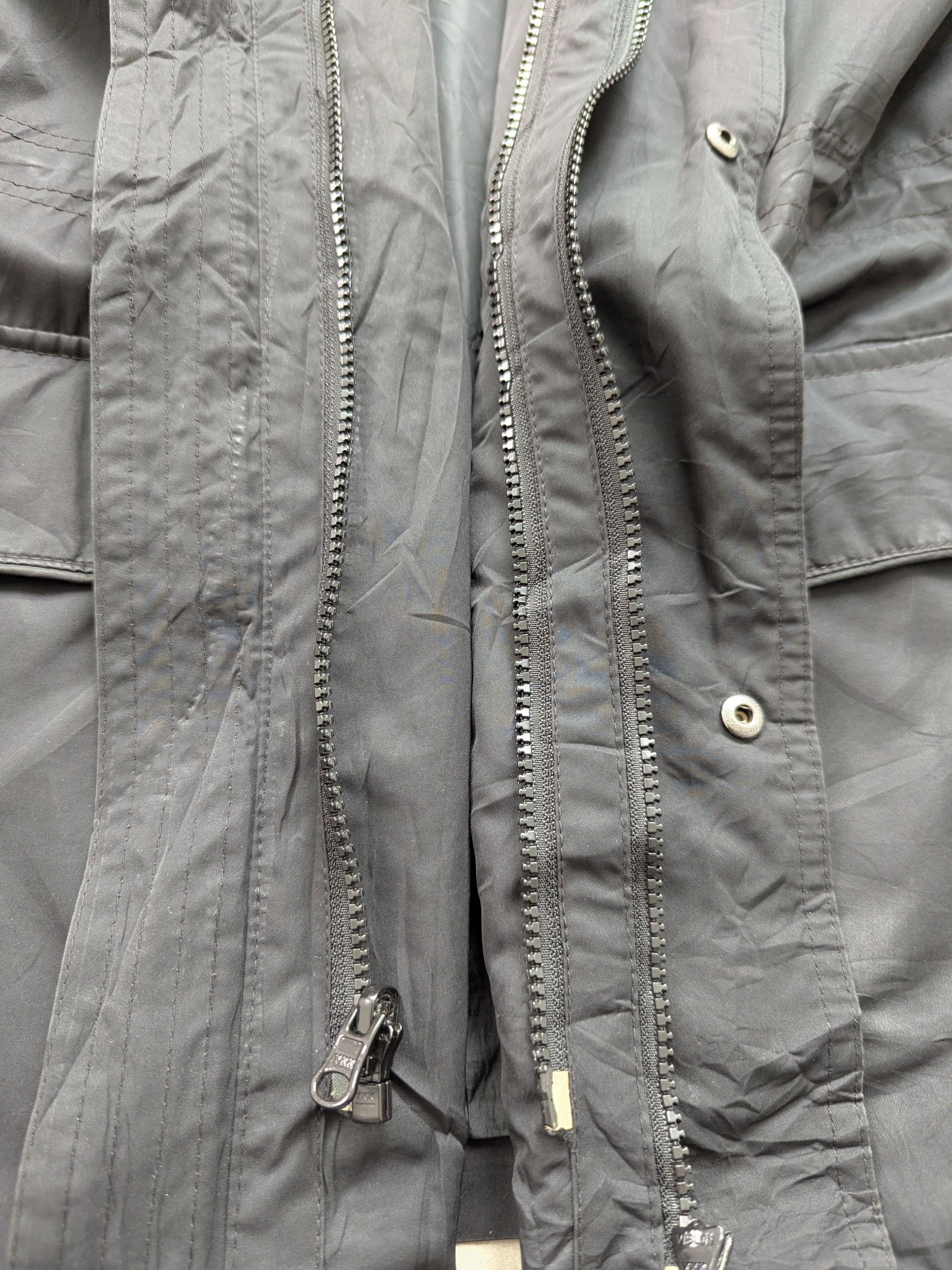 Japanese Brand × Uniqlo Uniqlo Premium Down Coat Hoodie Gorpcore Size US L / EU 52-54 / 3 - 17 Thumbnail