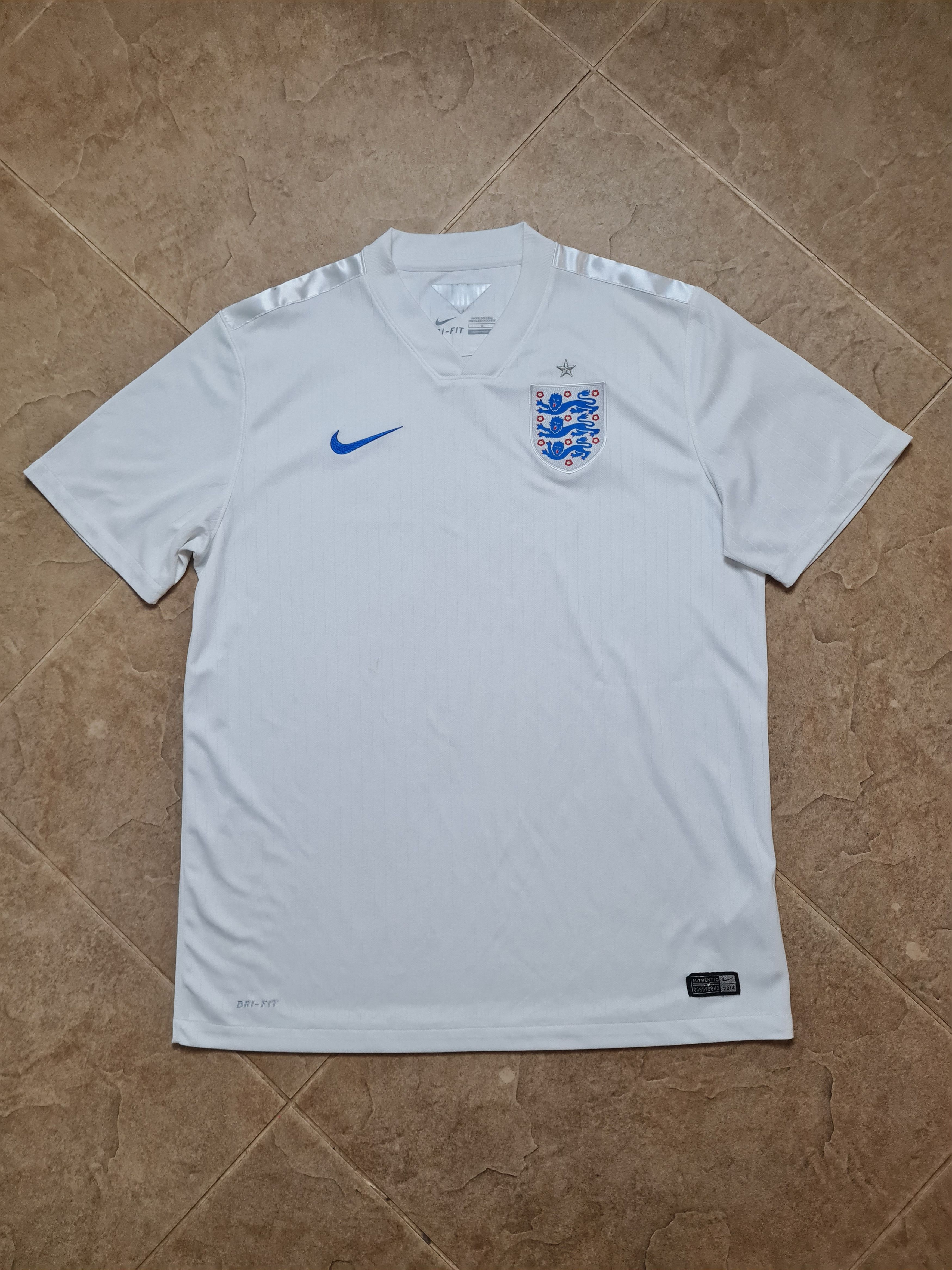Nike Shirt England Home football jersey 2014/2016 Nike 588101-105 Size US L / EU 52-54 / 3 - 5 Thumbnail
