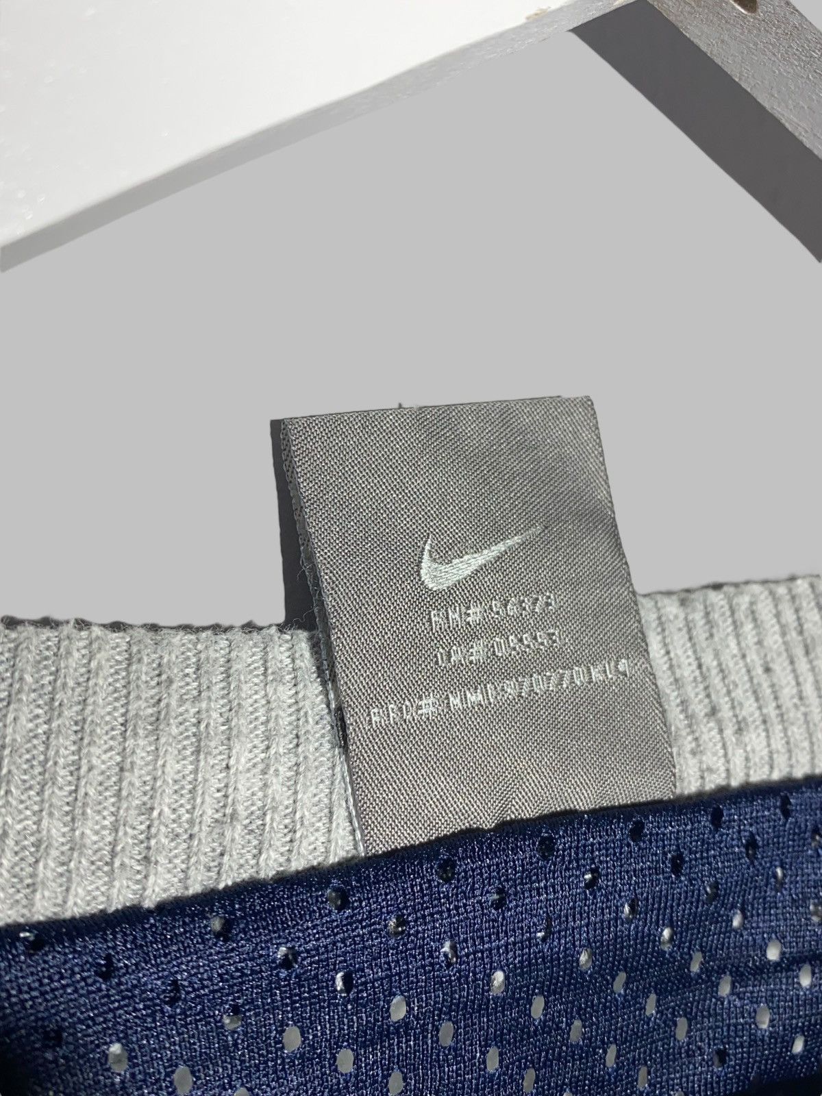Nike 🔥 VINTAGE 00s NIKE Y2k STREETWEAR CREWNECK GREY SWEATSHIRT Size US XL / EU 56 / 4 - 11 Thumbnail