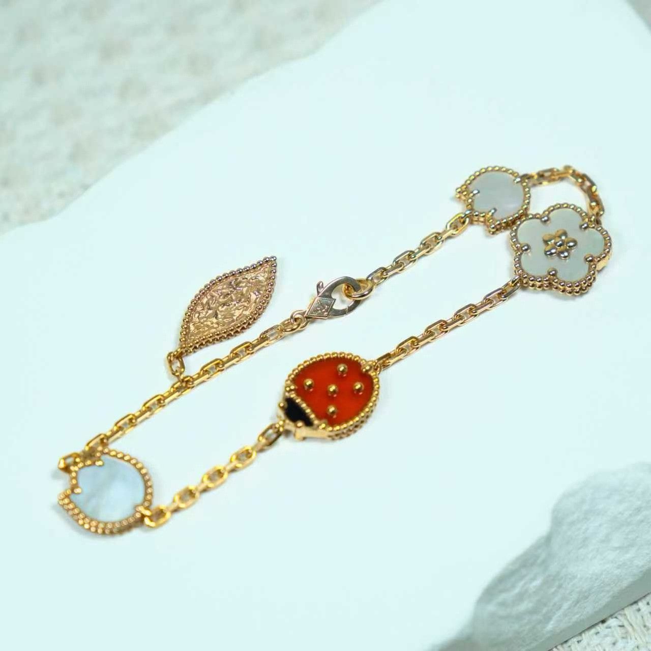 Van Cleef & Arpels Van Cleef & Arpels Lucky Spring Ladybug Bracelet Size ONE SIZE - 1 Thumbnail