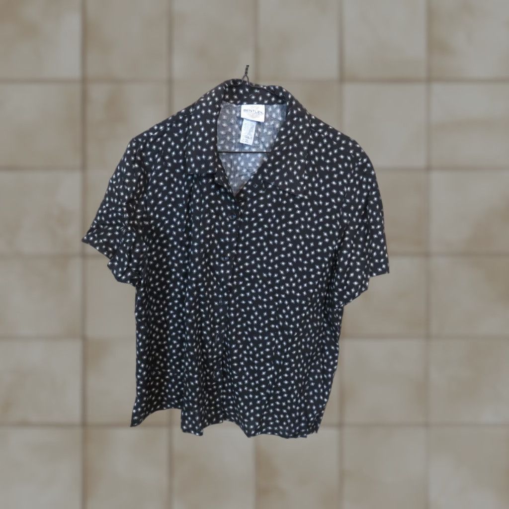 Vintage VINTAGE Bentley Shirt Black White L/XL Mens Size L / US 10 / IT 46 - 1 Thumbnail