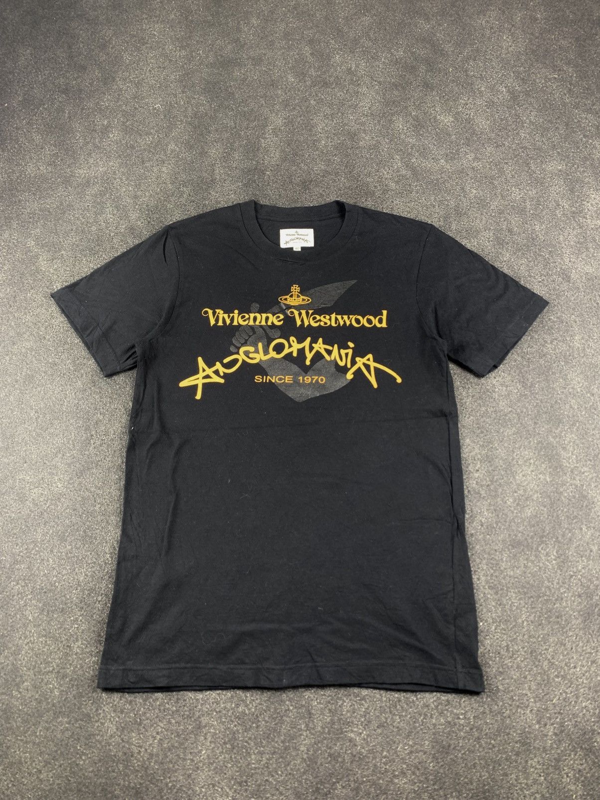 Japanese Brand Viviene westwood ‘anglomania’ tshirt Size US XXS / EU 40 - 2 Thumbnail