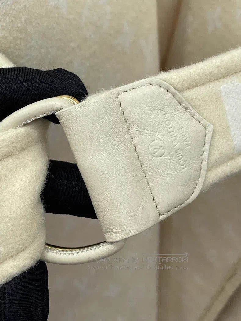 Louis Vuitton Louis Vuitton Old Flower Bathrobe coat Size XXS / US 00 / IT 34 - 3 Thumbnail