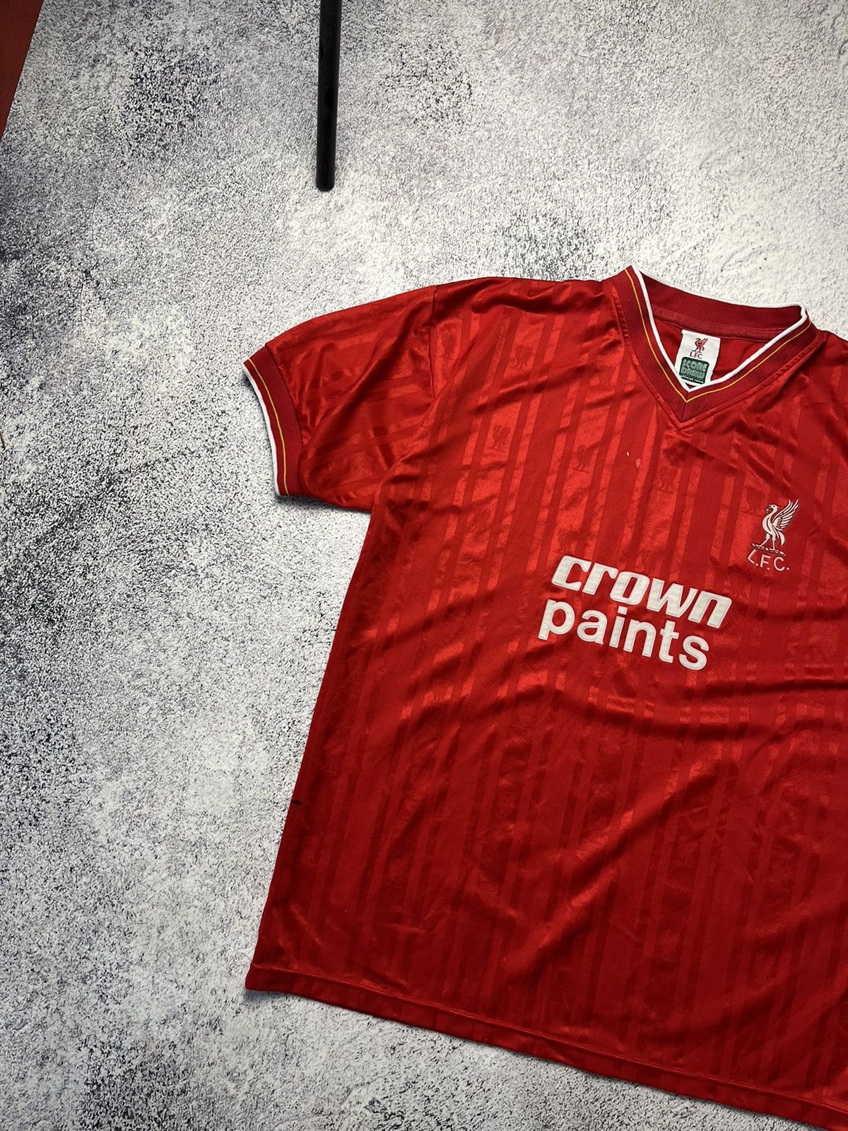 Vintage Liverpool 1982 Score Draw Football Shirt Mens Top Jersey Size US L / EU 52-54 / 3 - 3 Thumbnail