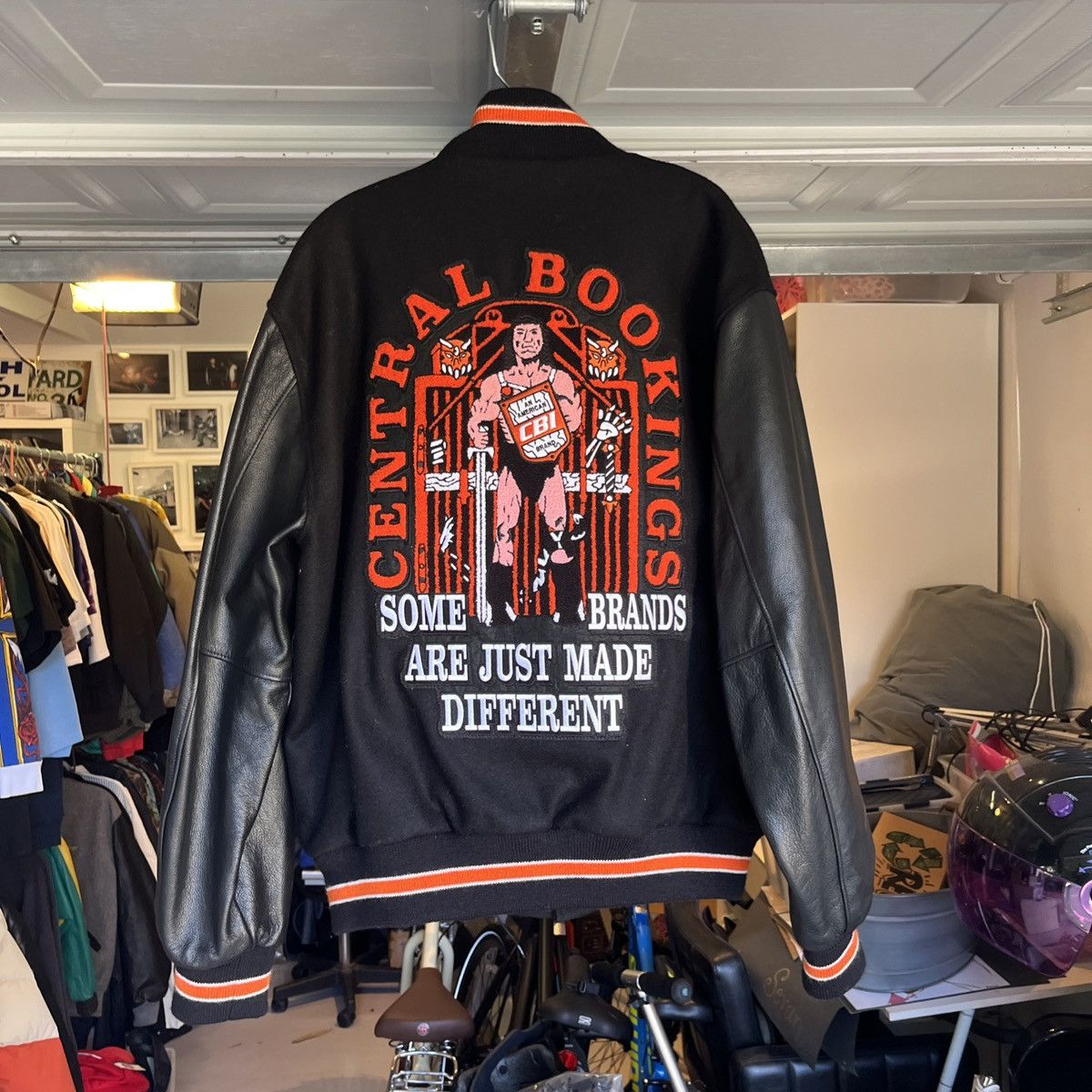 Vintage One of a kind central bookings Letterman jacket size large Size US L / EU 52-54 / 3 - 1 Thumbnail
