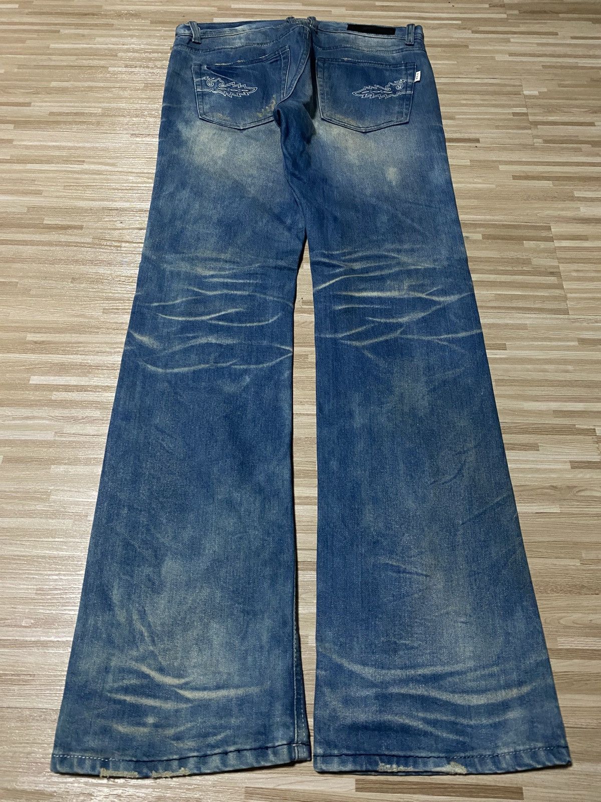 Japanese Brand 💥RARE A.V.H COSTUME JEANS💥BOOTCUT Size US 32 / EU 48 - 2 Thumbnail