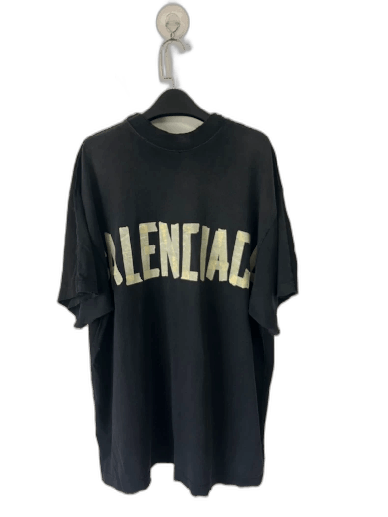 Balenciaga Balenciaga Short Sleeve Tee with Logo Size US S / EU 44-46 / 1 - 1 Thumbnail