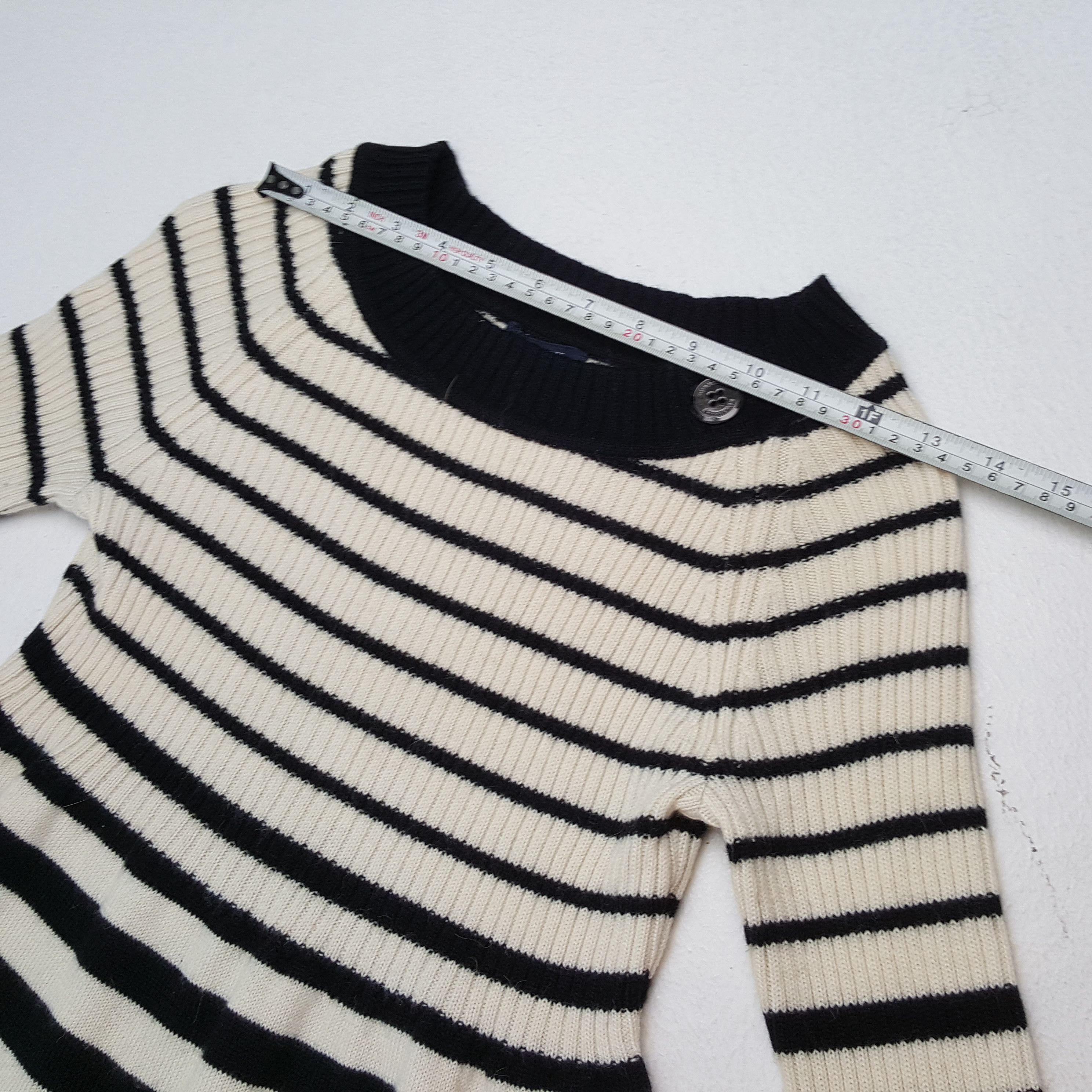 Burberry × Japanese Brand × Vintage Vintage BURBERRY LONDON Stripe Design Women's T-Shirts Size XXS / US 00 / IT 34 - 4 Thumbnail