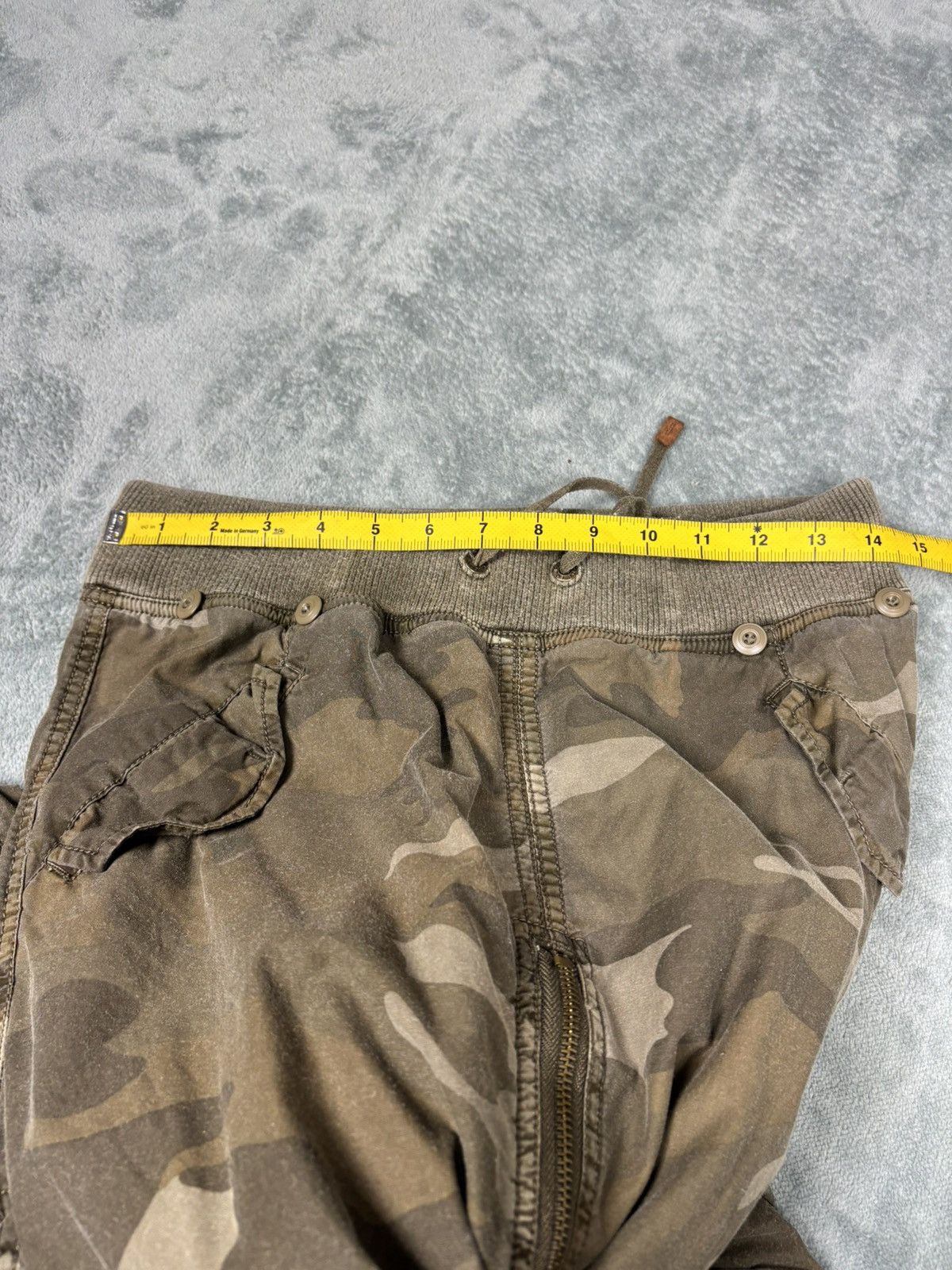 If Six Was Nine G.O.A Camo Skirt. S0346 Size 28" / US 6 / IT 42 - 9 Thumbnail