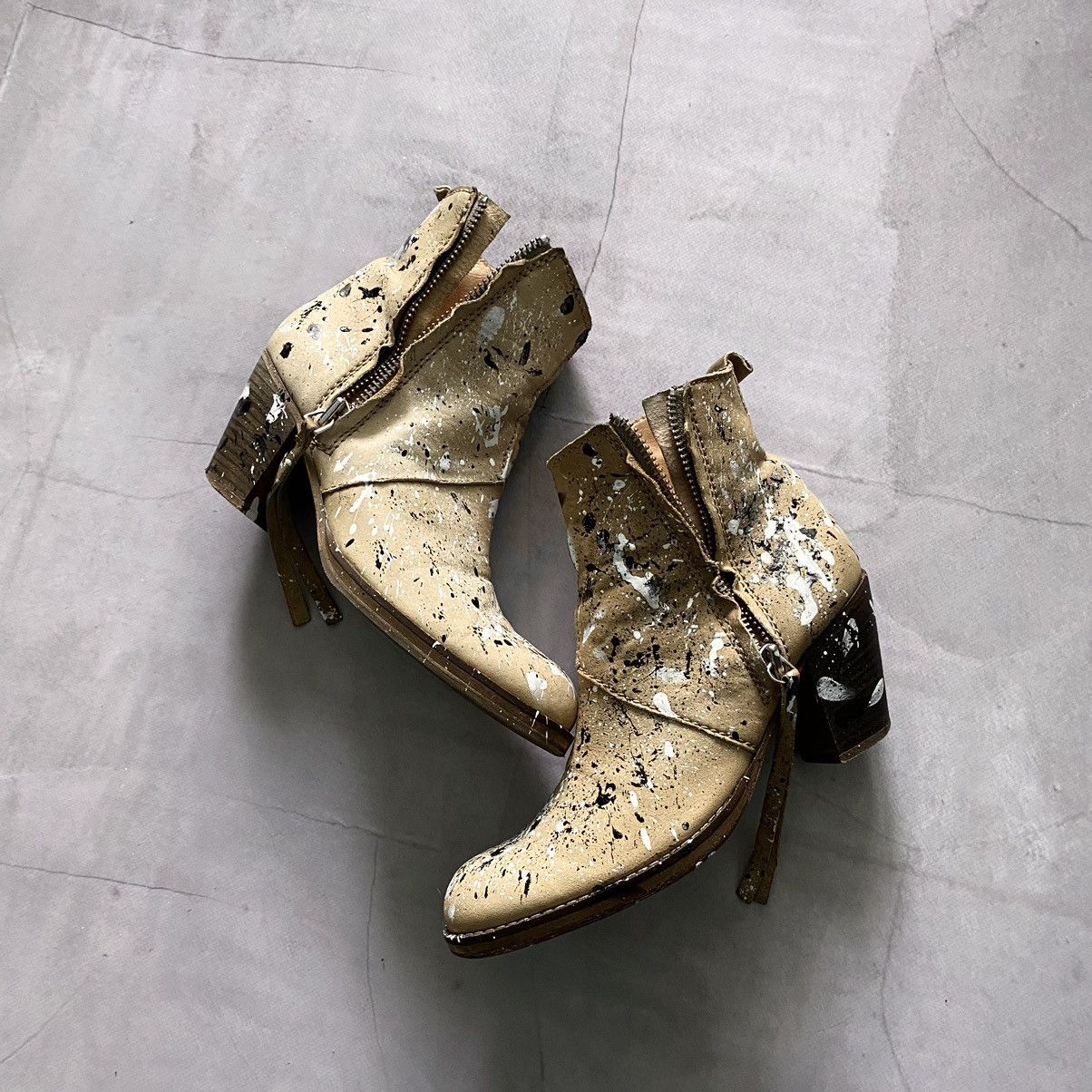 Acne Studios Vintage Acne Studios Painted Boots Maison Margiela Vibe Size US 9 / IT 39 - 1 Thumbnail