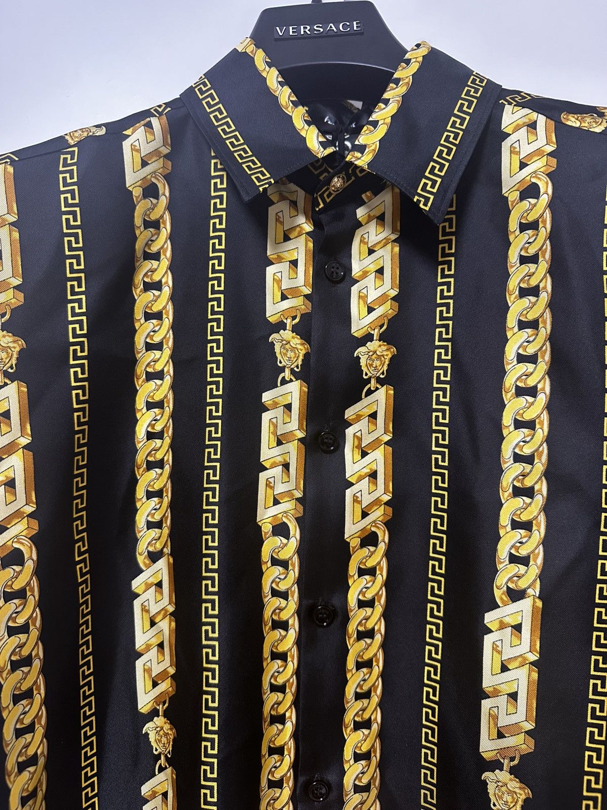 Versace Versace Chain Silk Shirt Size US M / EU 48-50 / 2 - 3 Thumbnail