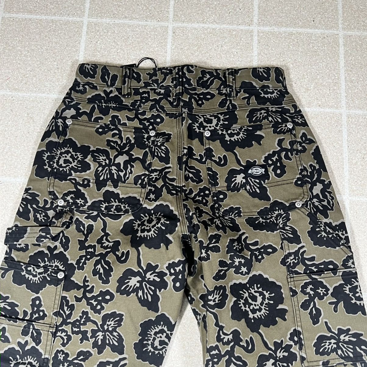 Dickies Dickies Camo Floral Print Carpenter Pants 28x32 NWT Green Size US 28 / EU 44 - 4 Thumbnail