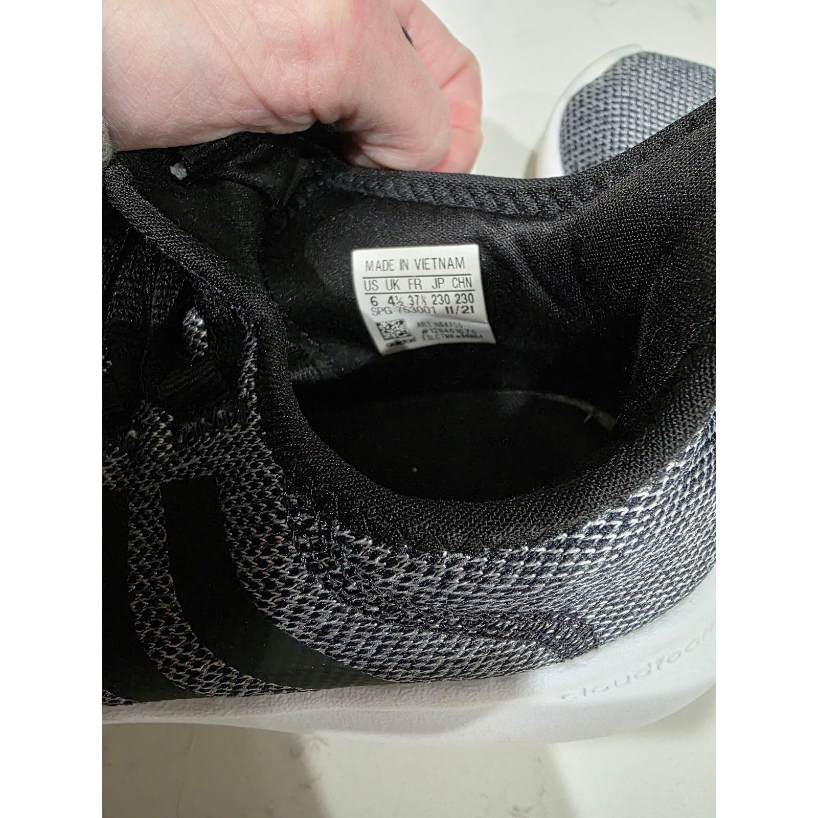 Adidas Adidas Women's size 6 Cloudfoam Pure 2.0 shoes in gray and b Size US 6 / IT 36 - 5 Thumbnail