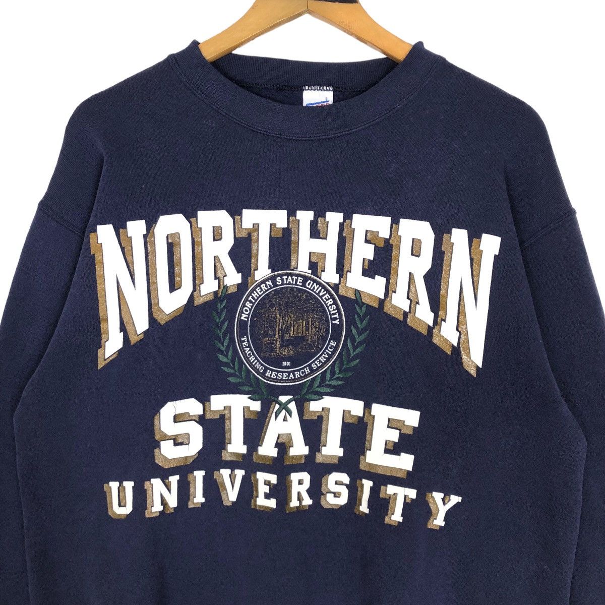 NCAA Vintage 90s Northern State University Wolves Sweatshirt Size US M / EU 48-50 / 2 - 5 Thumbnail