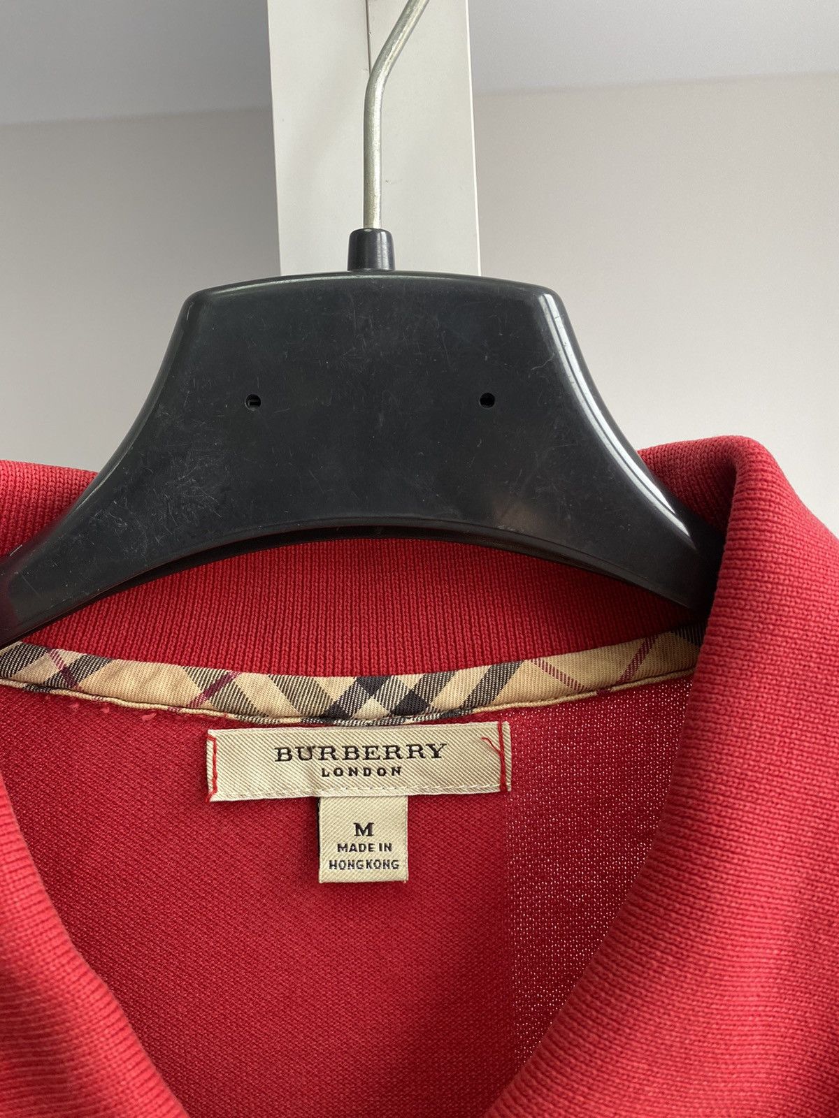 Burberry × Vintage Vintage Burberry Red Polo T-Shirt Size US M / EU 48-50 / 2 - 9 Thumbnail