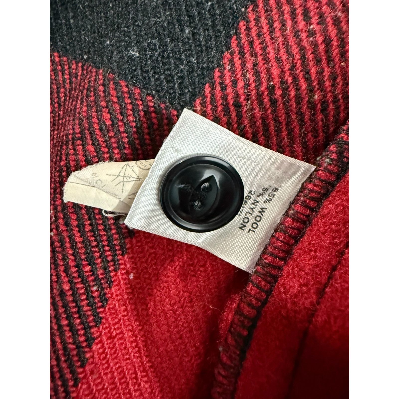 L.L. Bean L.L. Bean Wool blend Full Zip Jacket sz M Plaid Red Black Vi Size US M / EU 48-50 / 2 - 4 Thumbnail