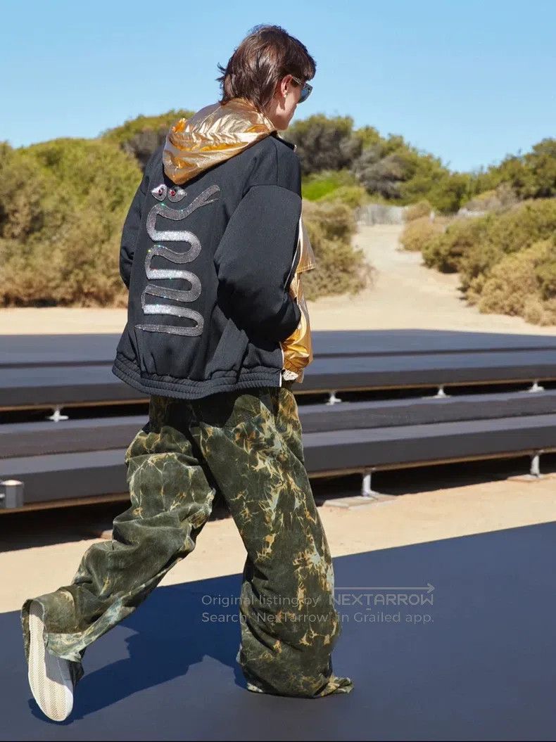 Celine Celine size M Corduroy Tie-dye Baseball Jacket with Hood Size ONE SIZE - 6 Thumbnail