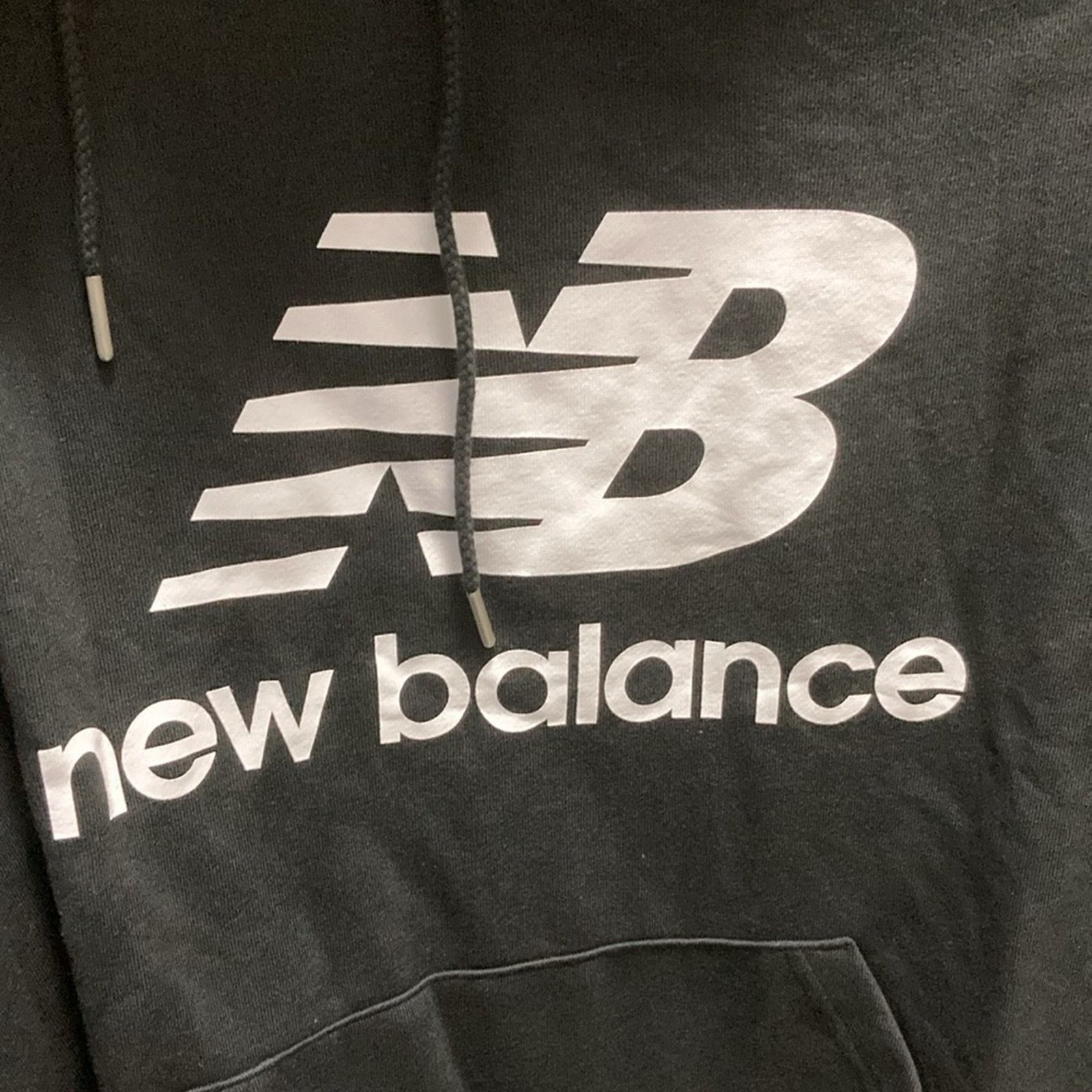 New Balance New Balance NB Black Logo Pullover Hoodie Black Men Size 1X Size US XL / EU 56 / 4 - 2 Thumbnail