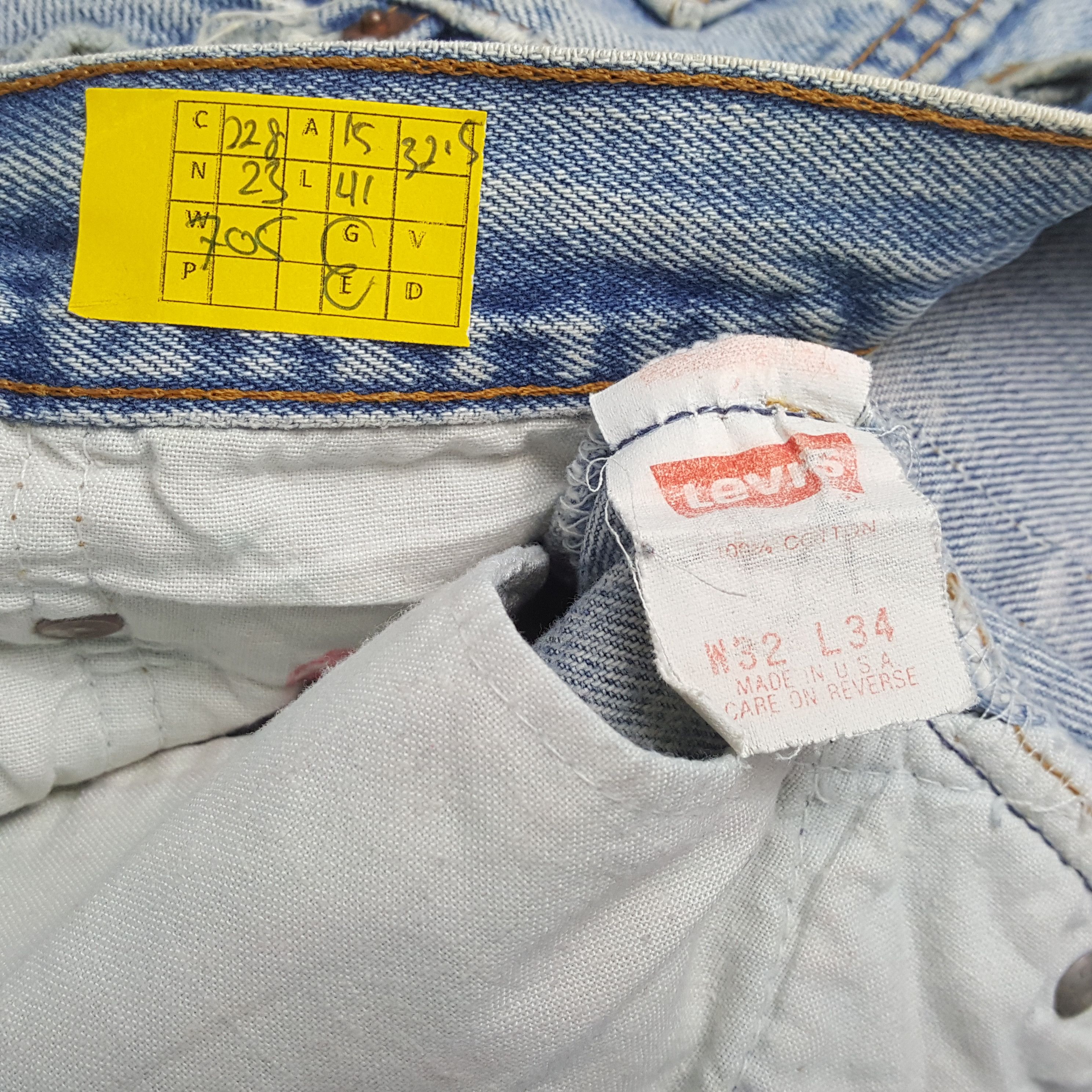 Levi's × Levi's Vintage Clothing × Vintage Vintage LEVI'S Kurt Cobain Distressed Style Denim Jeans Size US 30 / EU 46 - 13 Thumbnail