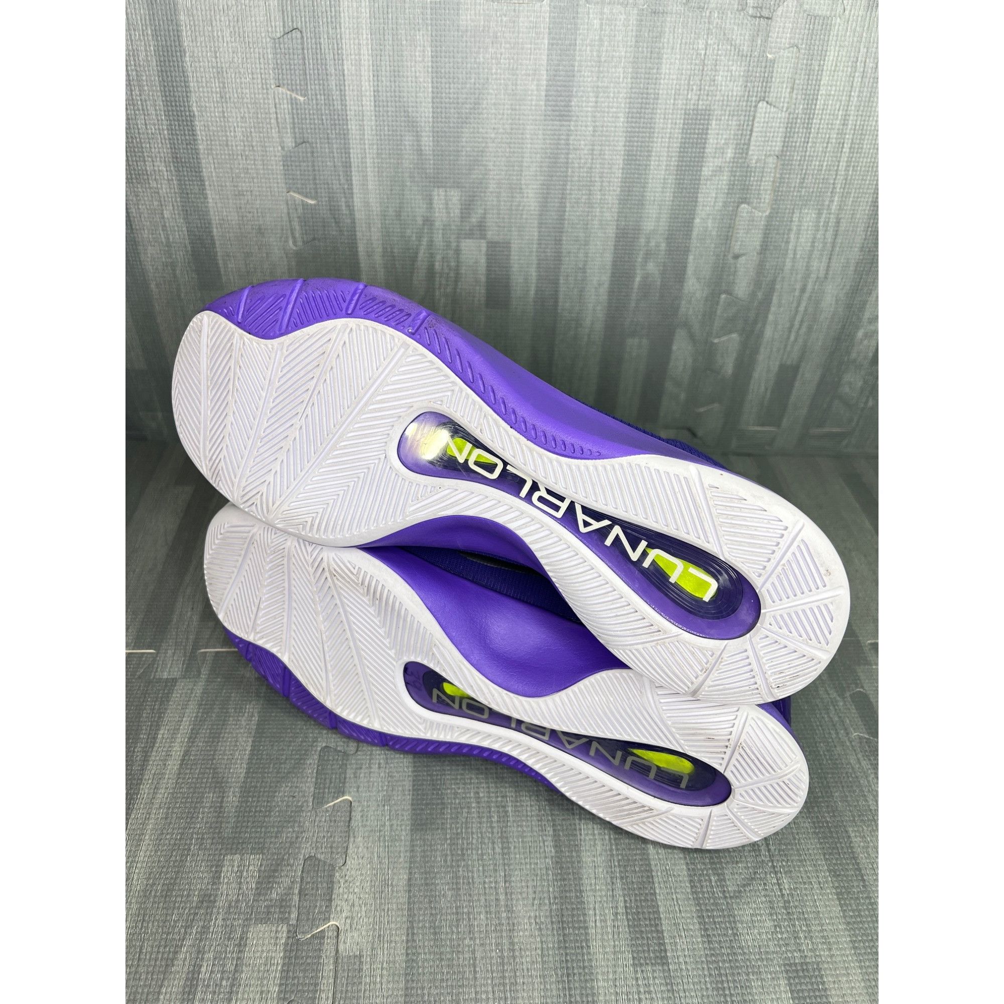 Nike Nike Lunar Hyperquickness Mens 12.5 Purple Basketball Shoes Size US 12.5 / EU 45-46 - 11 Thumbnail