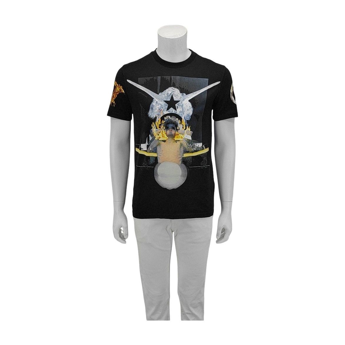 Givenchy Givenchy Graphic Print Cuban Fit T-Shirt S Size US S / EU 44-46 / 1 - 1 Thumbnail