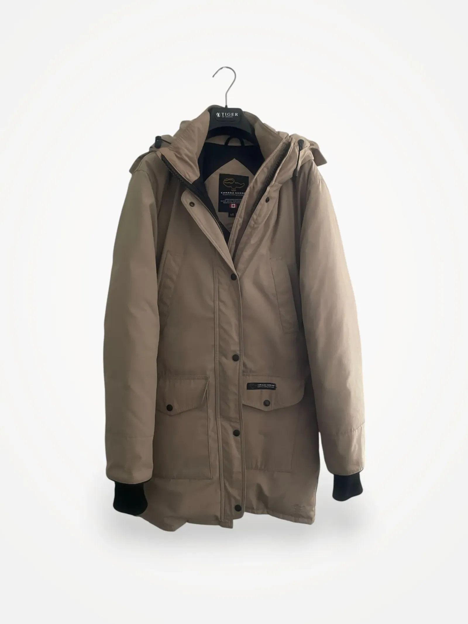 Canada Goose Canada Goose Down Jacket Size L / US 10 / IT 46 - 1 Thumbnail