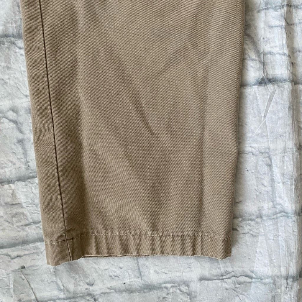 Lands' End Lands End men 30/30 cotton blend flat front tan chinos Size US 30 / EU 46 - 2 Thumbnail