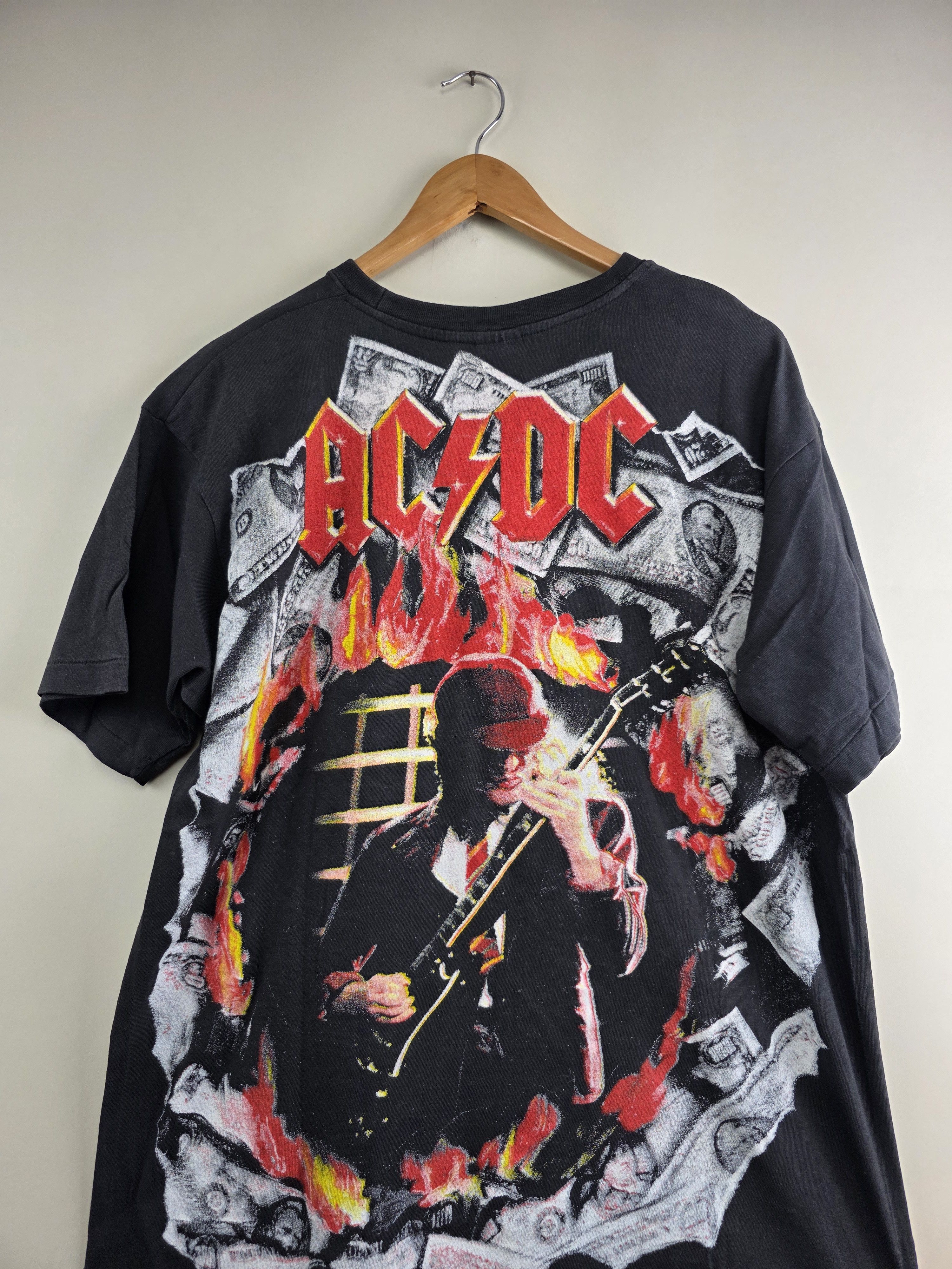 AC/DC × Band Tees × Vintage 90s ACDC Angus Burning Dollars Bootleg XL 22" 28.5" Size US XL / EU 56 / 4 - 6 Thumbnail