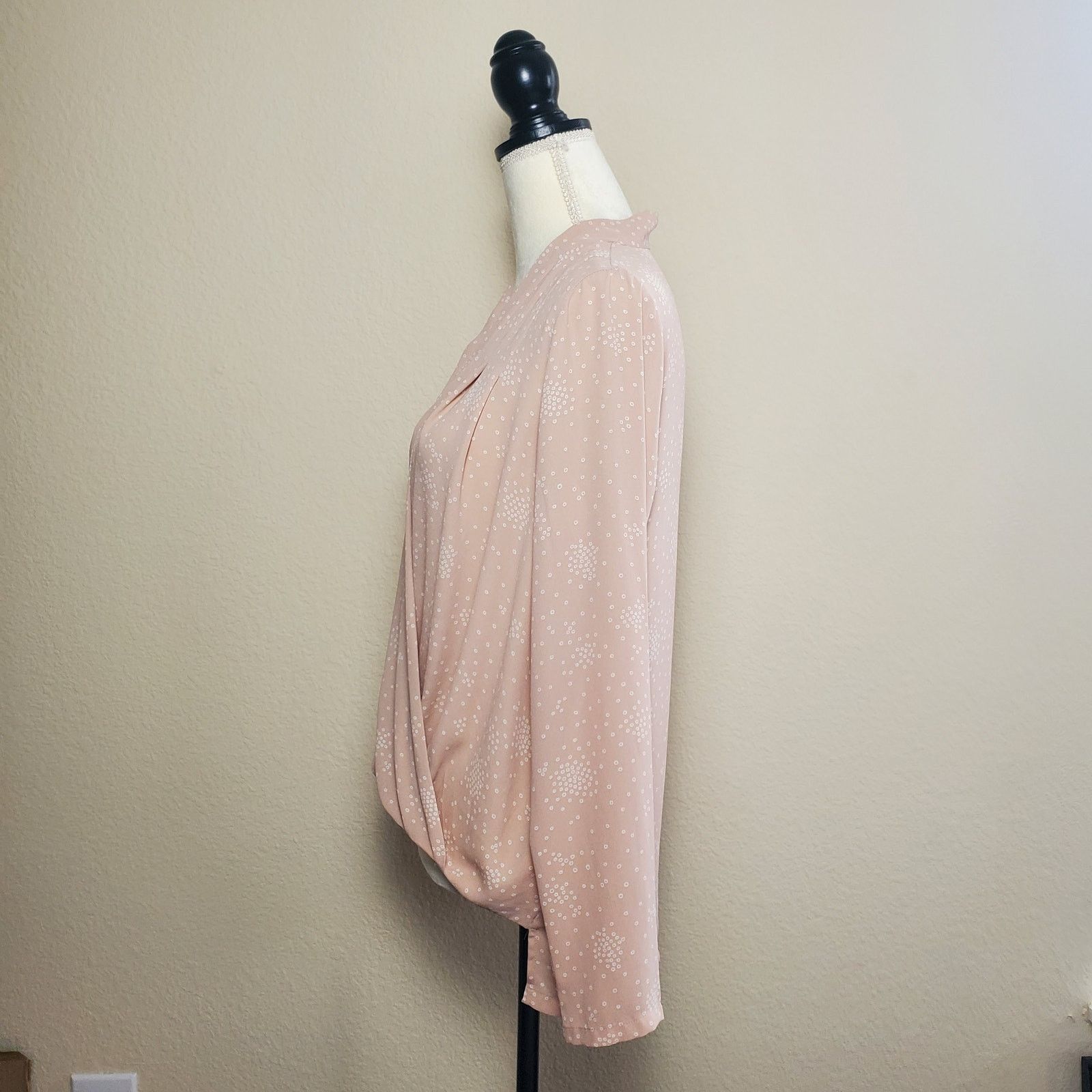 Ann Taylor Ann Taylor Blush Wrap Top Small Size S / US 4 / IT 40 - 4 Thumbnail