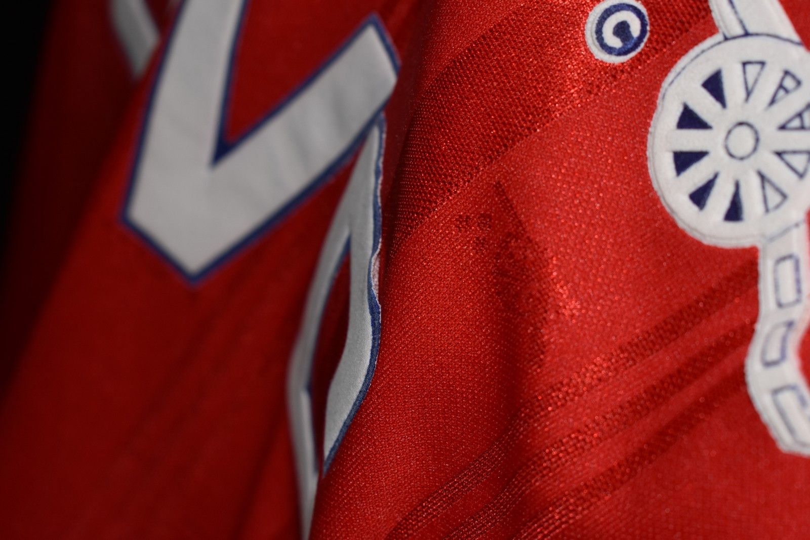 Adidas 1988-90 adidas Arsenal Home Shirt SIZE m Size US M / EU 48-50 / 2 - 5 Thumbnail