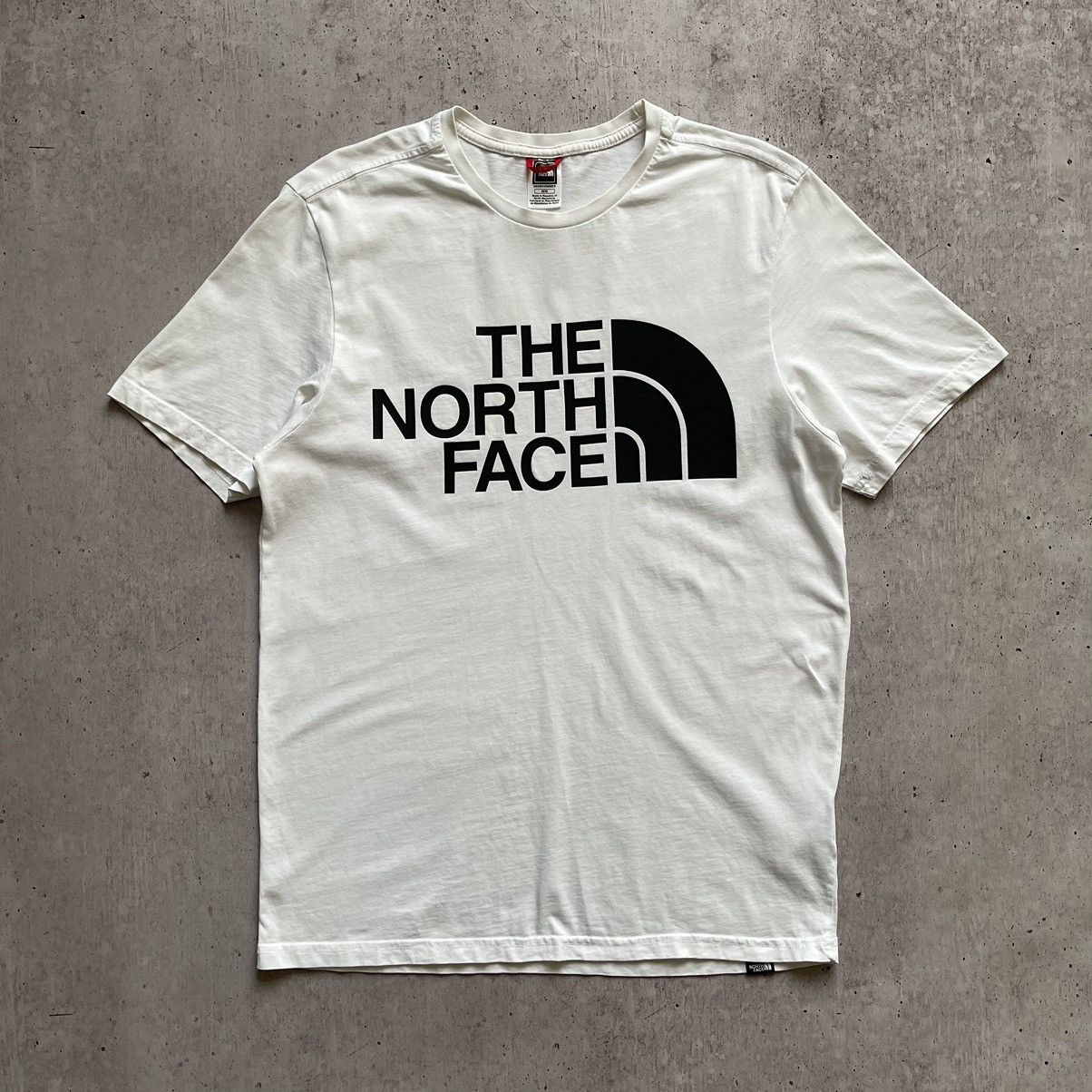 The North Face The North Face white t-shirt big logo Size US M / EU 48-50 / 2 - 1 Thumbnail