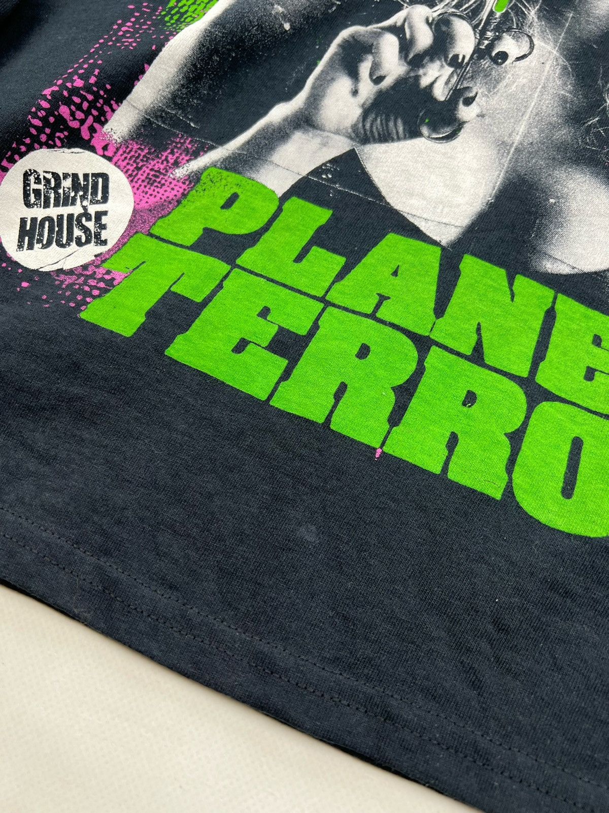 Vintage Planet Terror Tee longsleeve movie sexy girls nude women Size US M / EU 48-50 / 2 - 8 Thumbnail