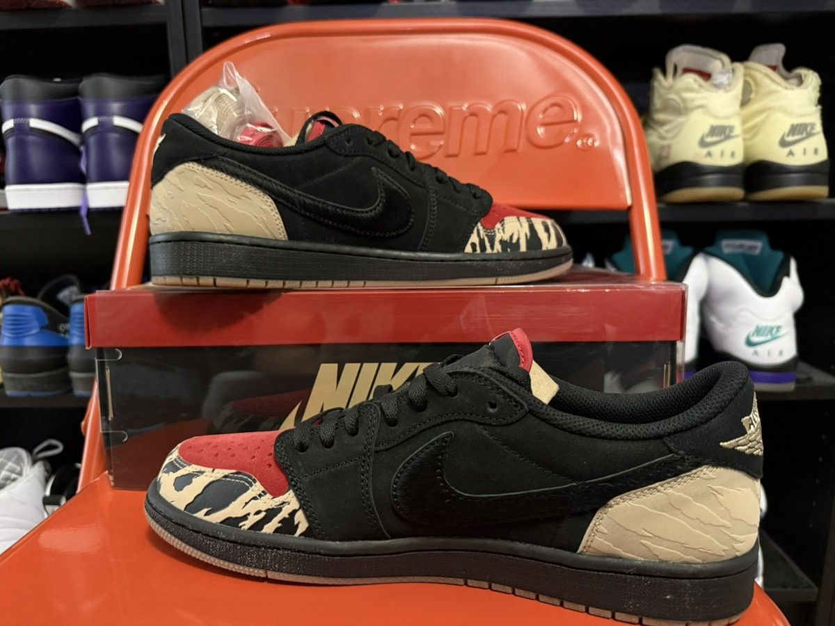 Jordan Brand SoleFly x Air Jordan 1 Low Retro OG SP ‘Everglades’ Size US 10.5 / EU 43-44 - 2 Thumbnail