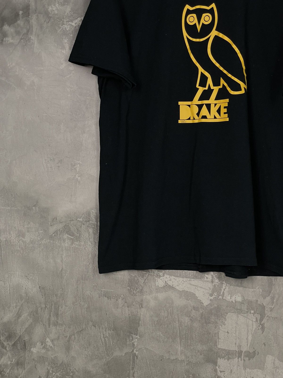 Drake × October's Very Own Octobers Very Own Drake Streetwear Rap T shirt Size US L / EU 52-54 / 3 - 5 Thumbnail