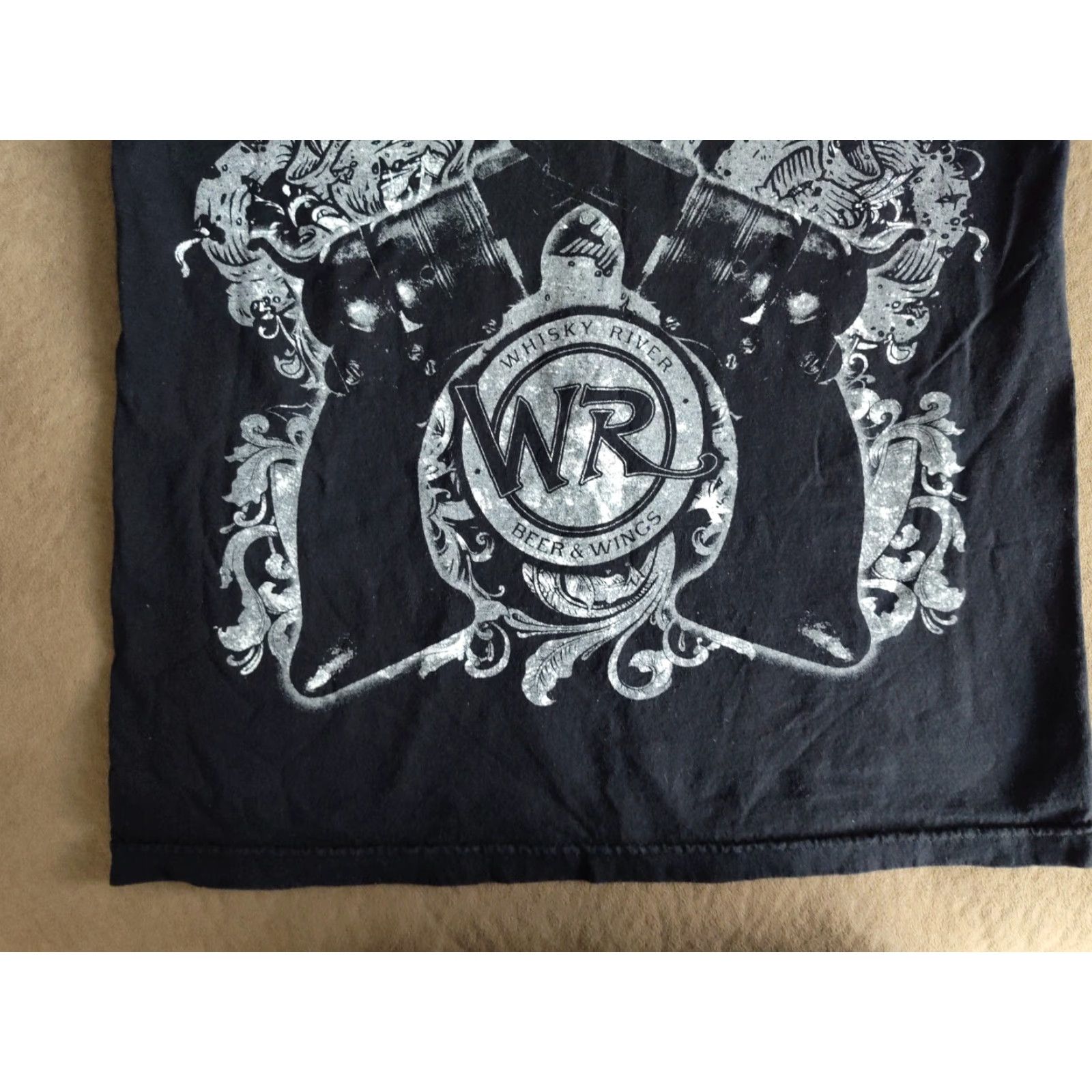 Doublet VINTAGE Whiskey River Beer Motorcycle Biker T-Shirt Adult Large Black Skull Guns Mens Size US L / EU 52-54 / 3 - 2 Thumbnail