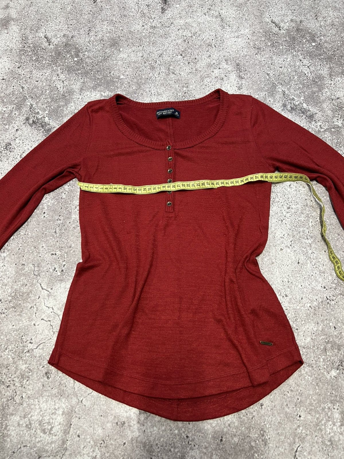 Abercrombie & Fitch y2k abercrombie & fitch 2000’s red long sleeve henley top Size M / US 6-8 / IT 42-44 - 13 Thumbnail