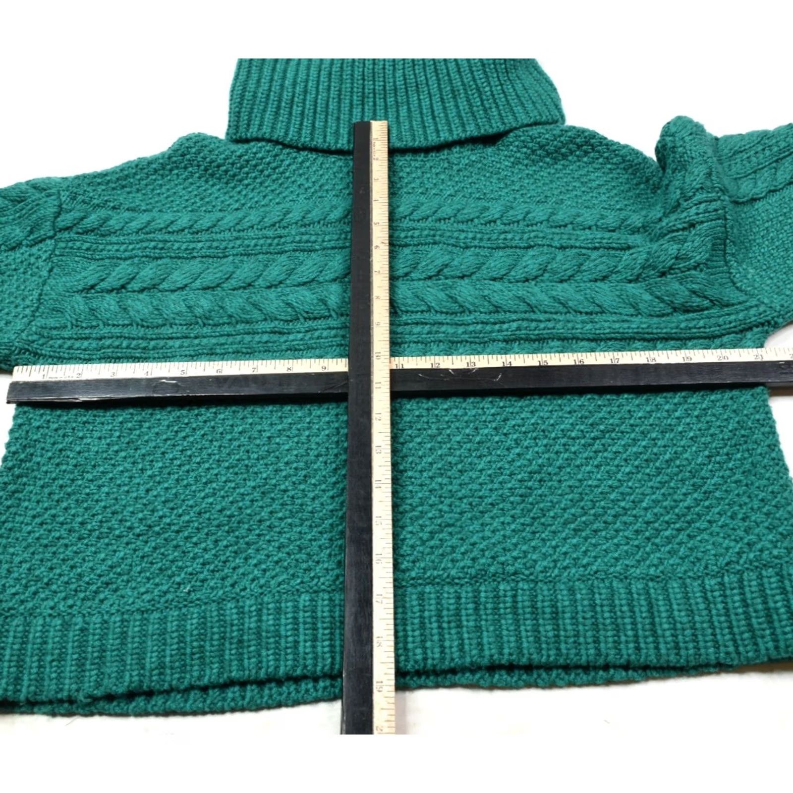 Alice + Olivia Alice + Olivia Francine Turtleneck Sweater Large Green Cableknit Cropped Womens Size L / US 10 / IT 46 - 7 Thumbnail