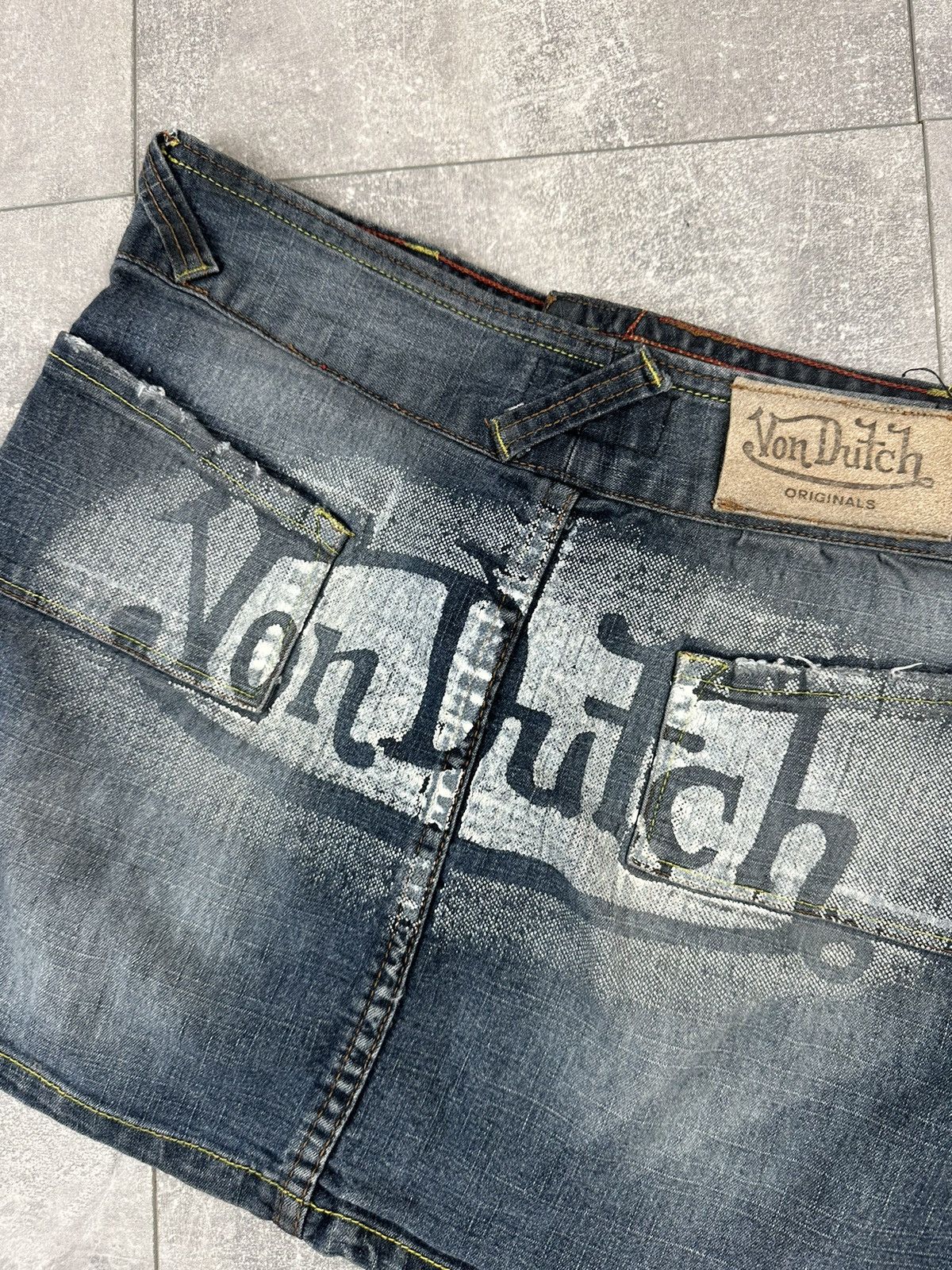 Von Dutch Womens Von Dutch Retro Overprint Logo Mini Skirt Size 30" / US 8 / IT 44 - 4 Thumbnail