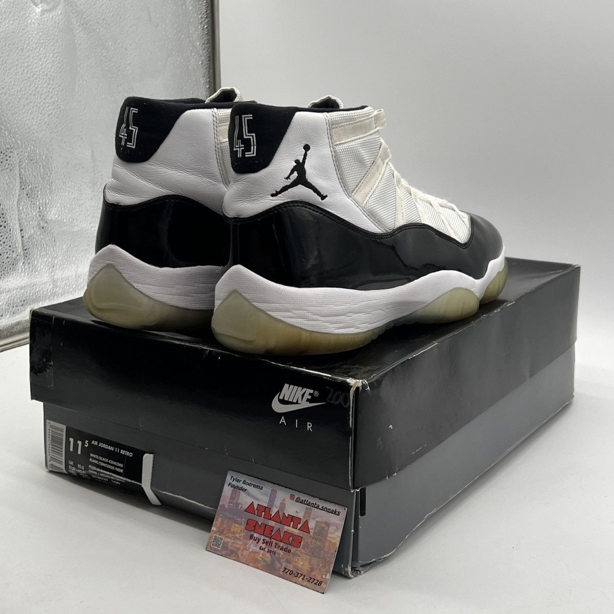 Jordan Brand Air Jordan 11 Concord Size US 11.5 / EU 44-45 - 5 Thumbnail
