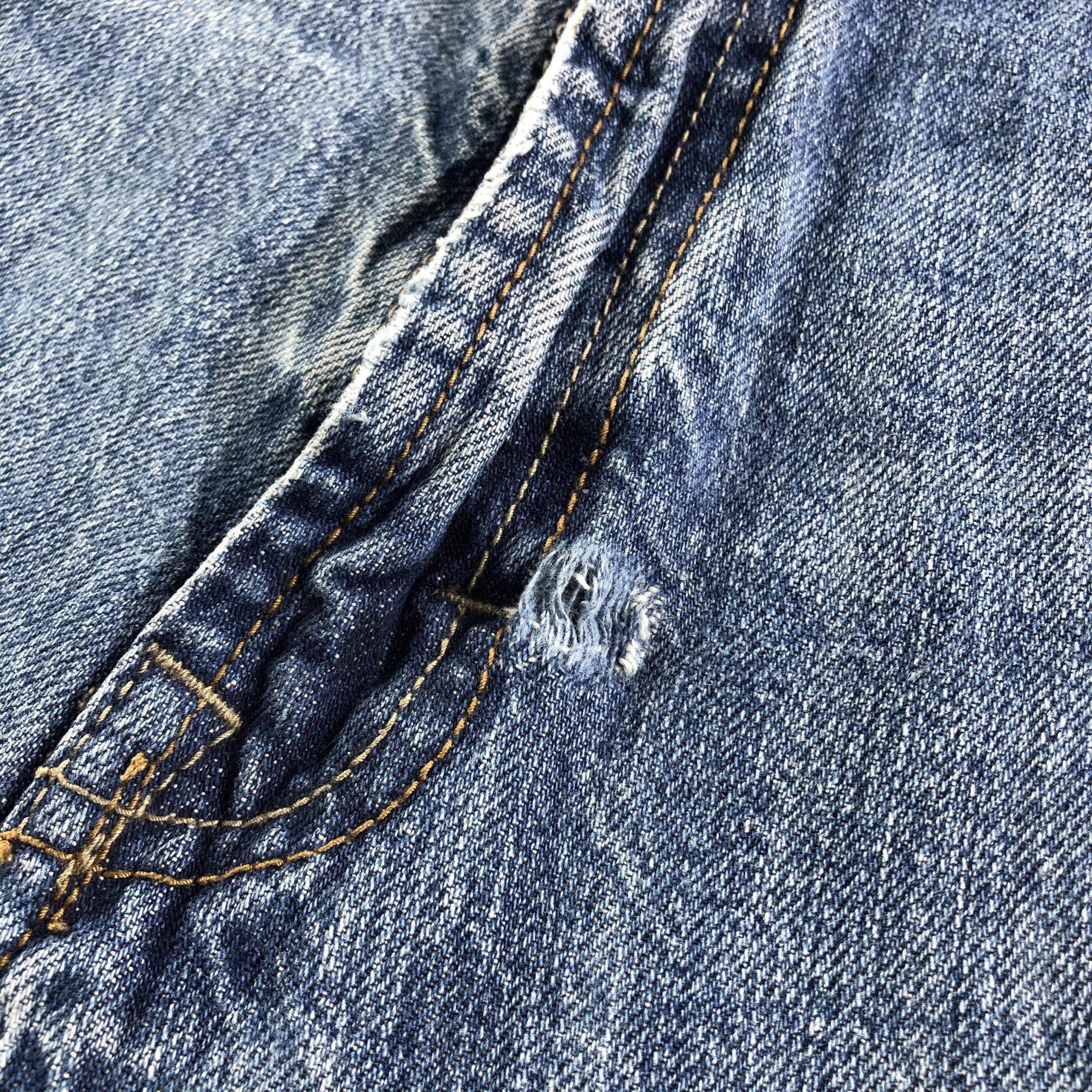 Vintage Vintage Blue Wash Wrangler Jeans-J3534 Size US 38 / EU 54 - 9 Thumbnail