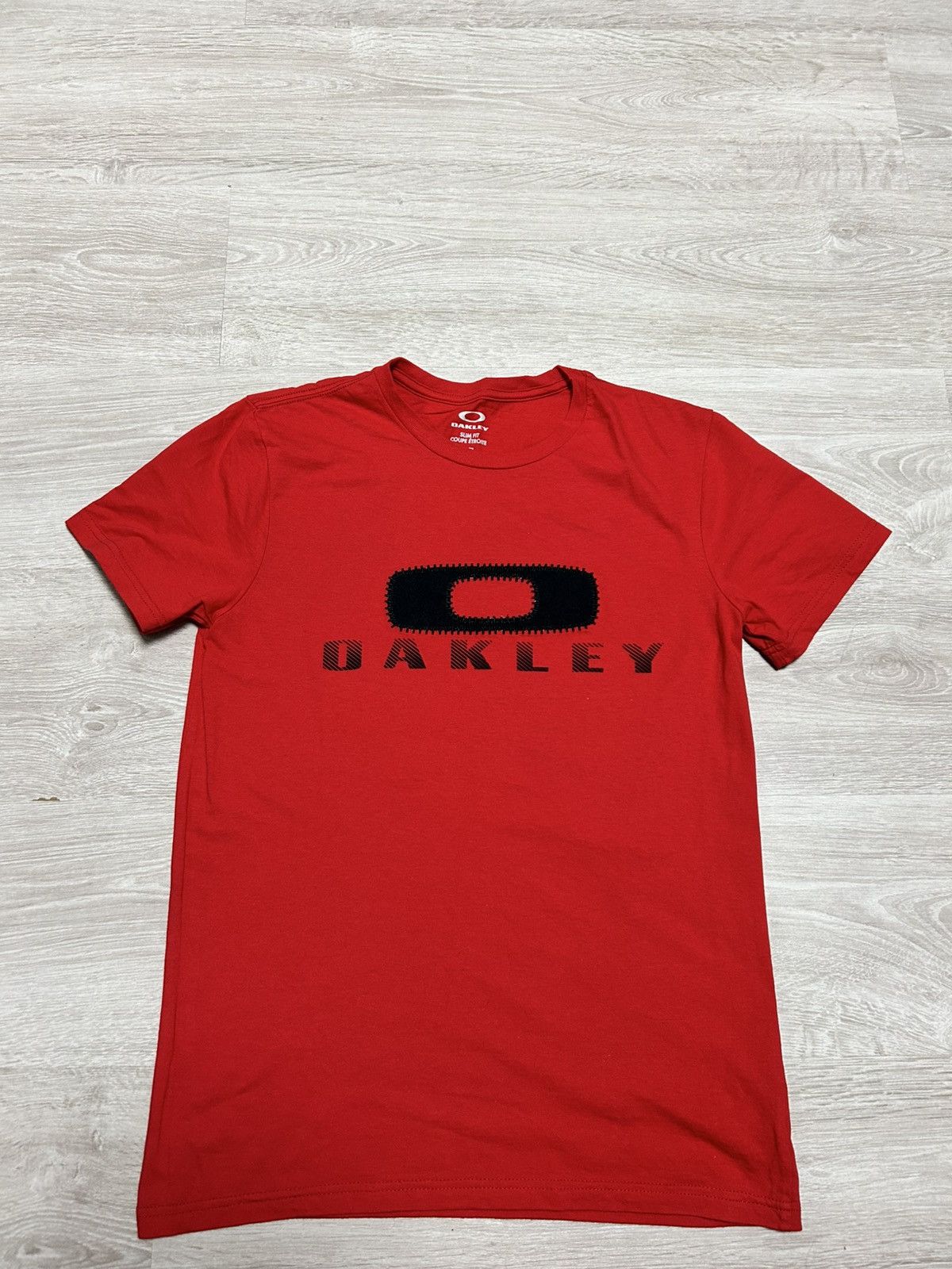 Oakley Big Logo OAKLEY RED T-shirt Size S Size US S / EU 44-46 / 1 - 1 Thumbnail