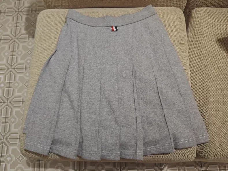 Thom Browne Thom Browne Gray A-line pleated short skirt Size 27" / US 4 / IT 40 - 2 Thumbnail
