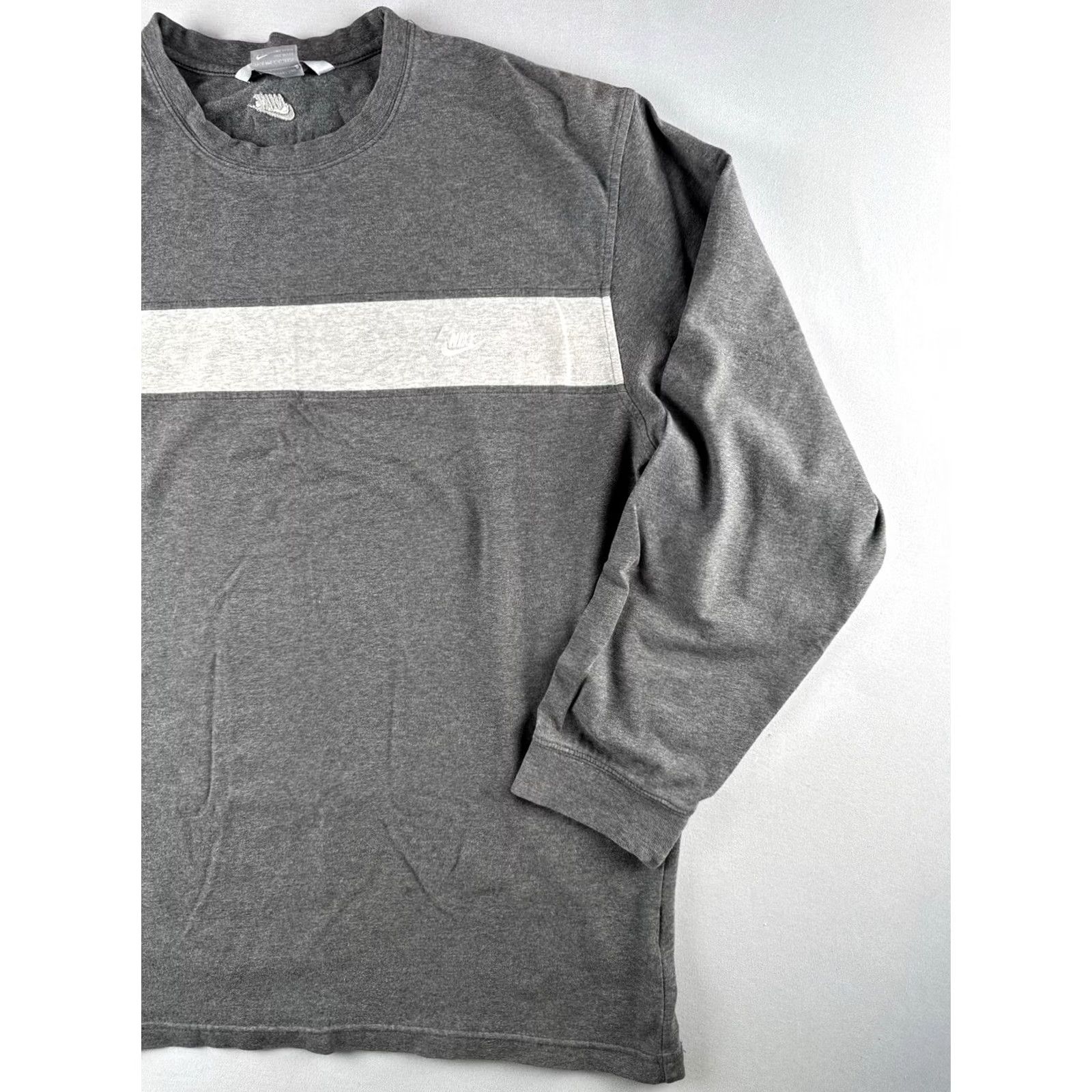 Nike Vintage Nike Swoosh Stripe Long Sleeve Shirt Gray XL Men's T-Shirt Crew Neck Size US XL / EU 56 / 4 - 4 Thumbnail