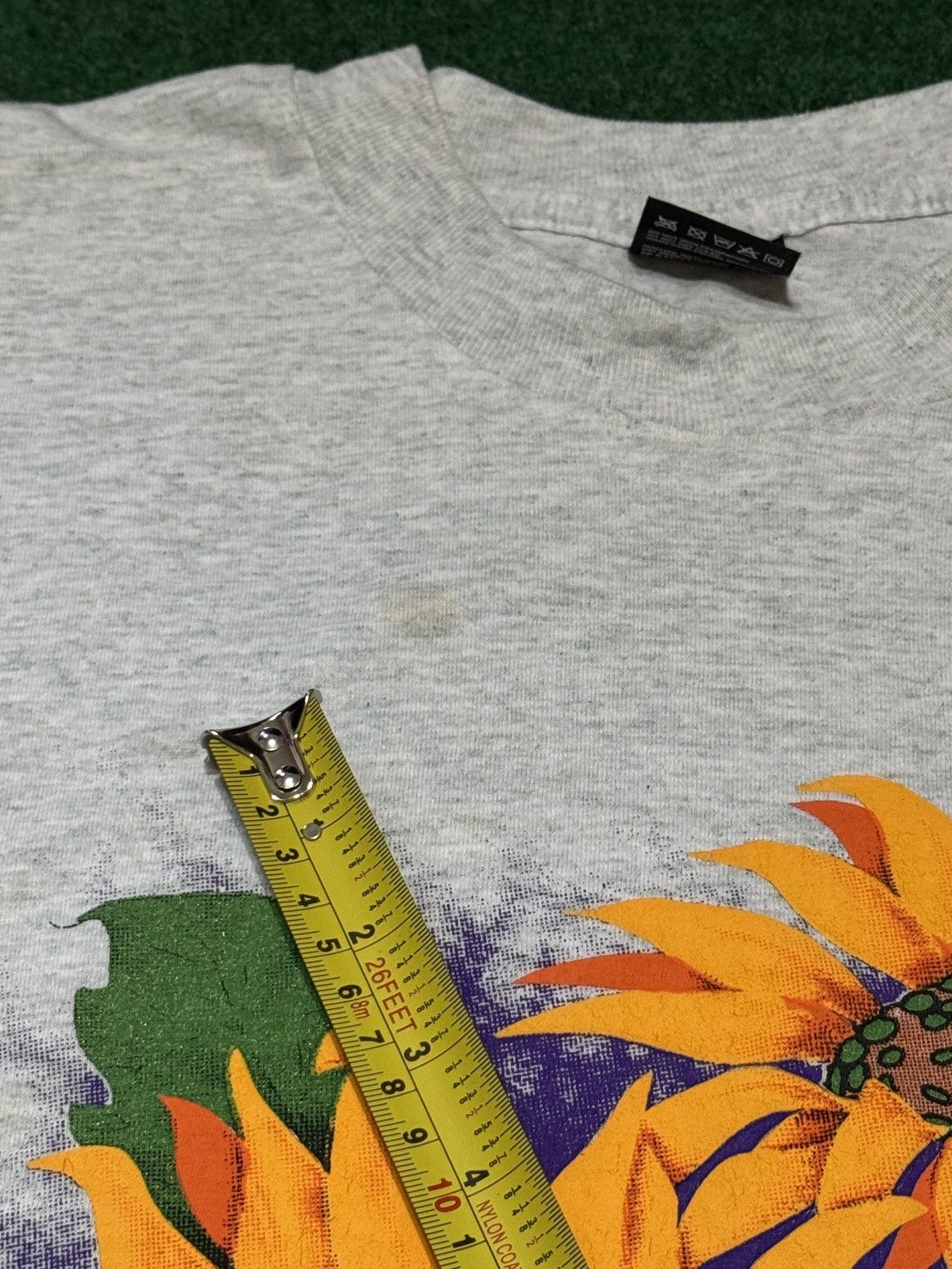 Vintage Sunflower Graphic Vintage 90s Floral Flower XL T Shirt Size US XL / EU 56 / 4 - 7 Thumbnail